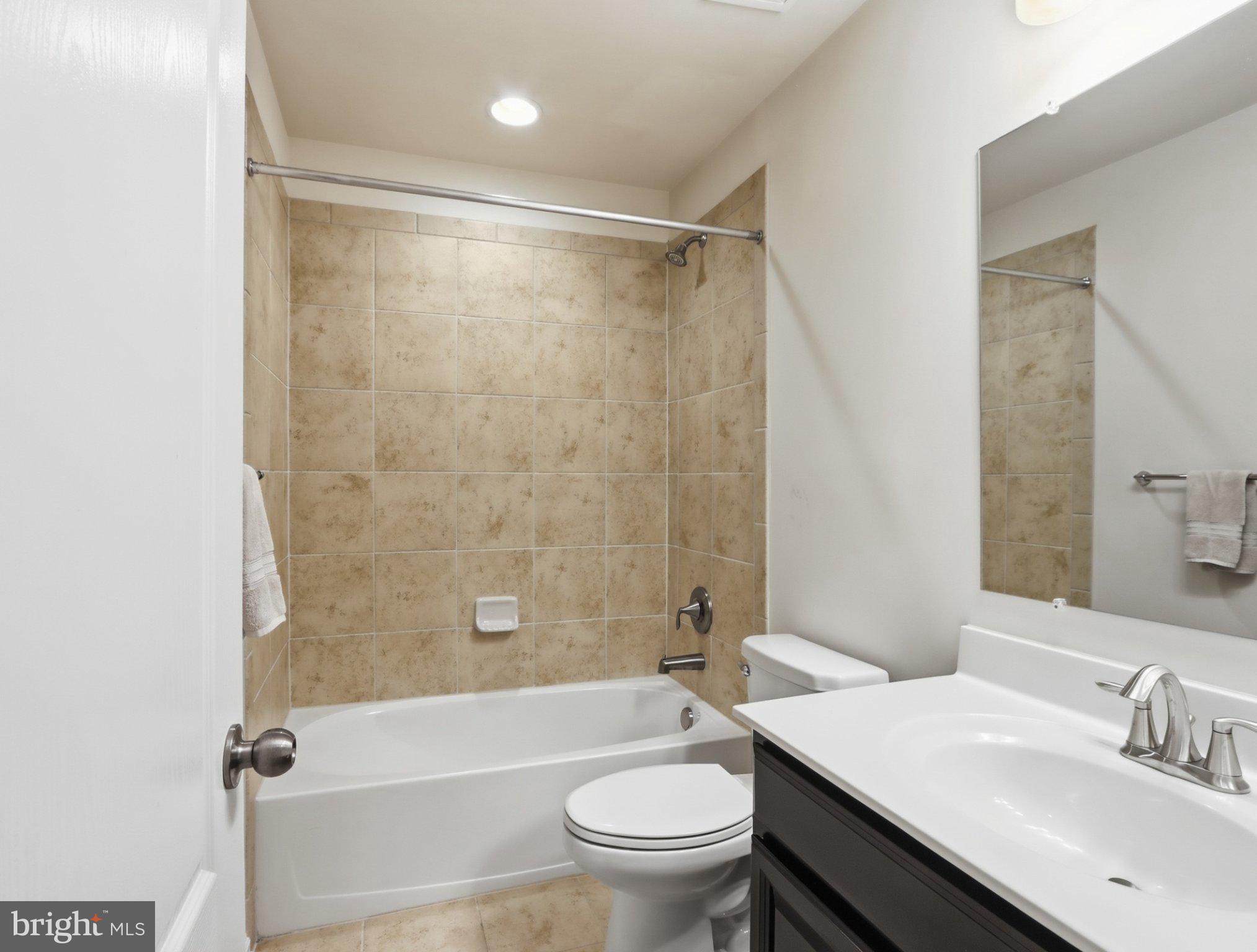 TANYARD SPRINGS - Residential