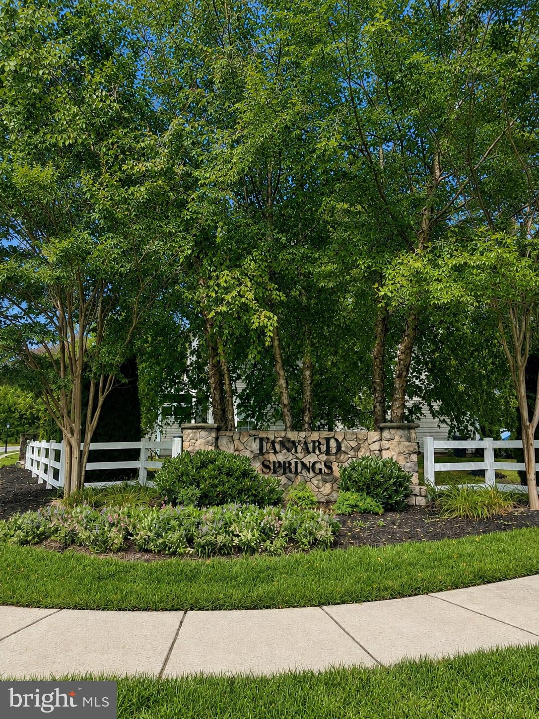 TANYARD SPRINGS - Residential