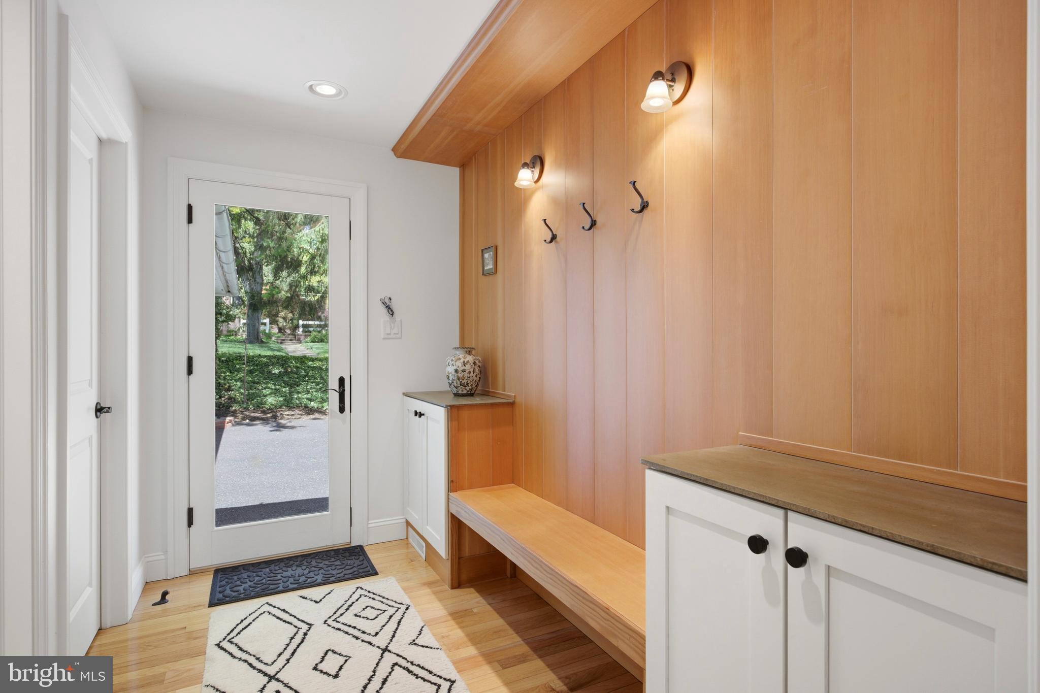 ROSEDALE - Residential