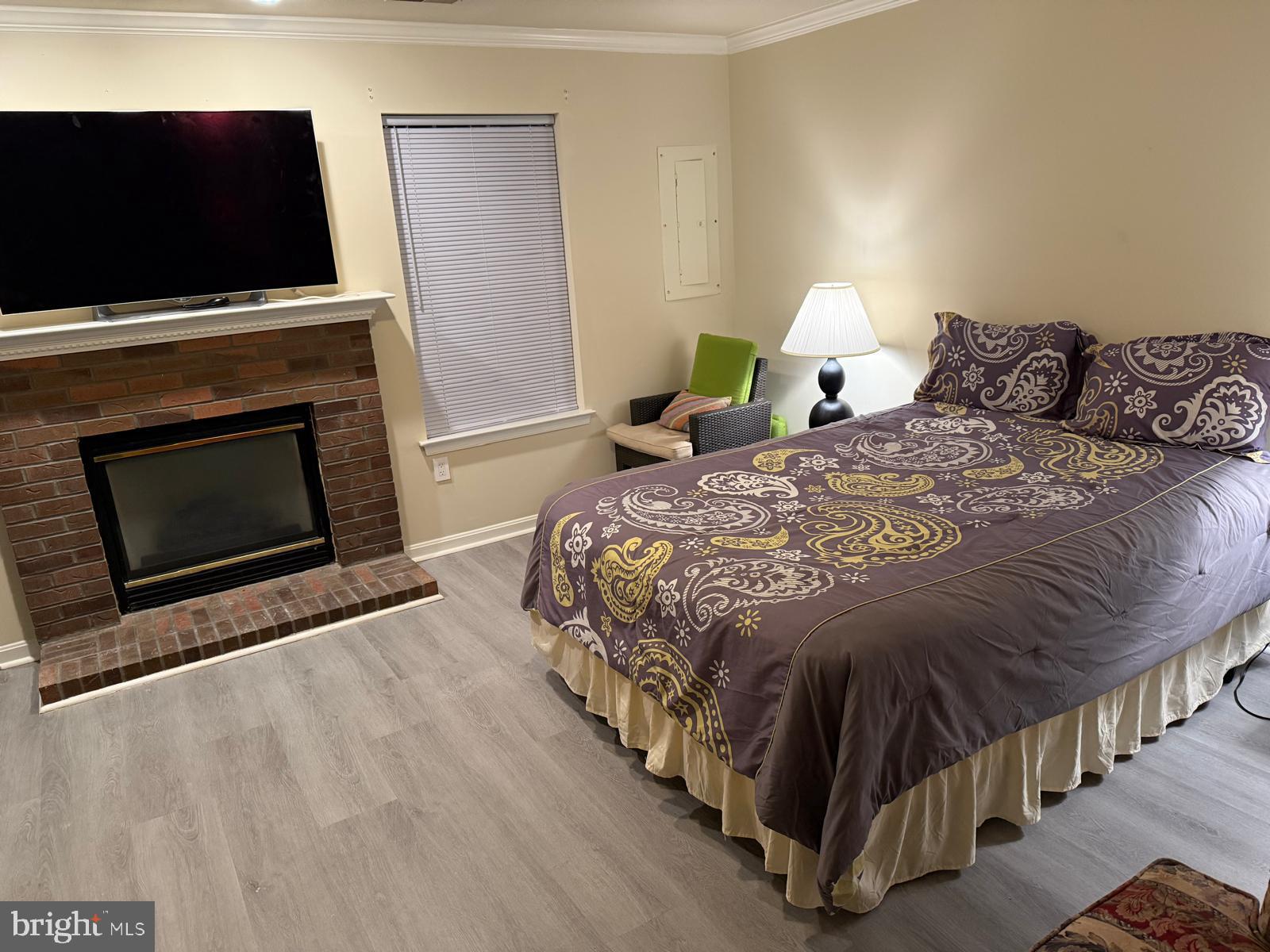 JAPONICA - Residential Lease