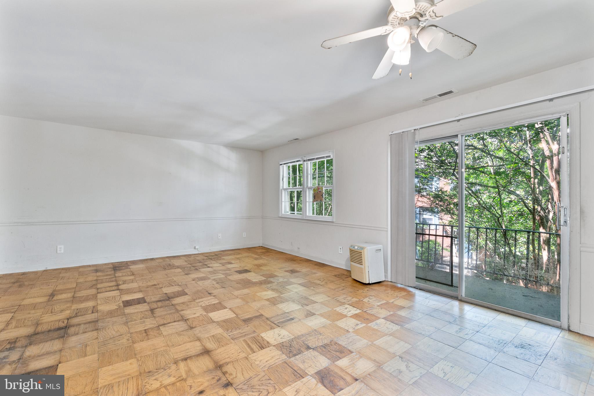 WESTCHESTER PARK - Residential