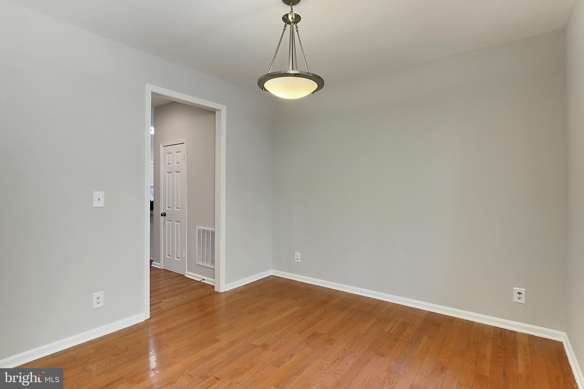 OCCOQUAN FOREST - Residential