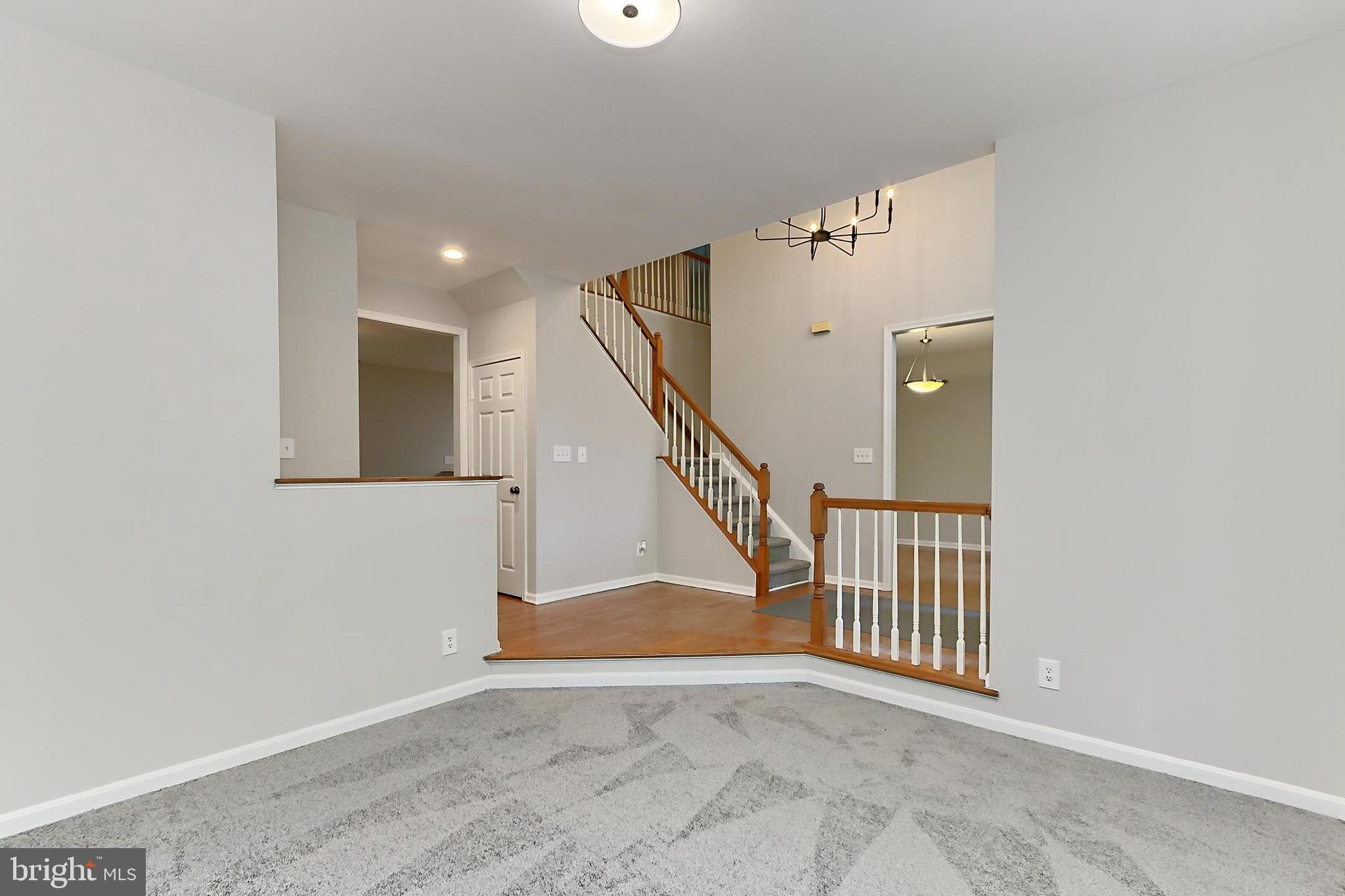 OCCOQUAN FOREST - Residential