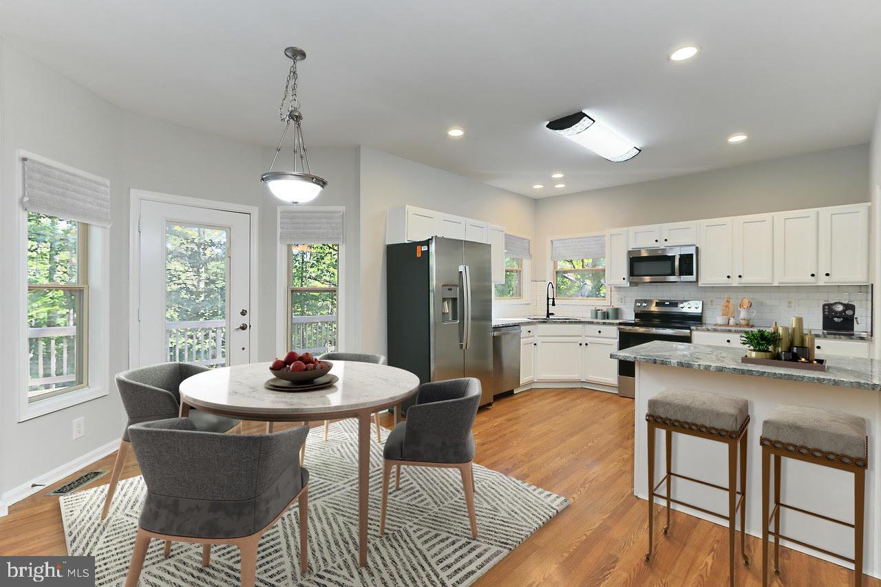 OCCOQUAN FOREST - Residential