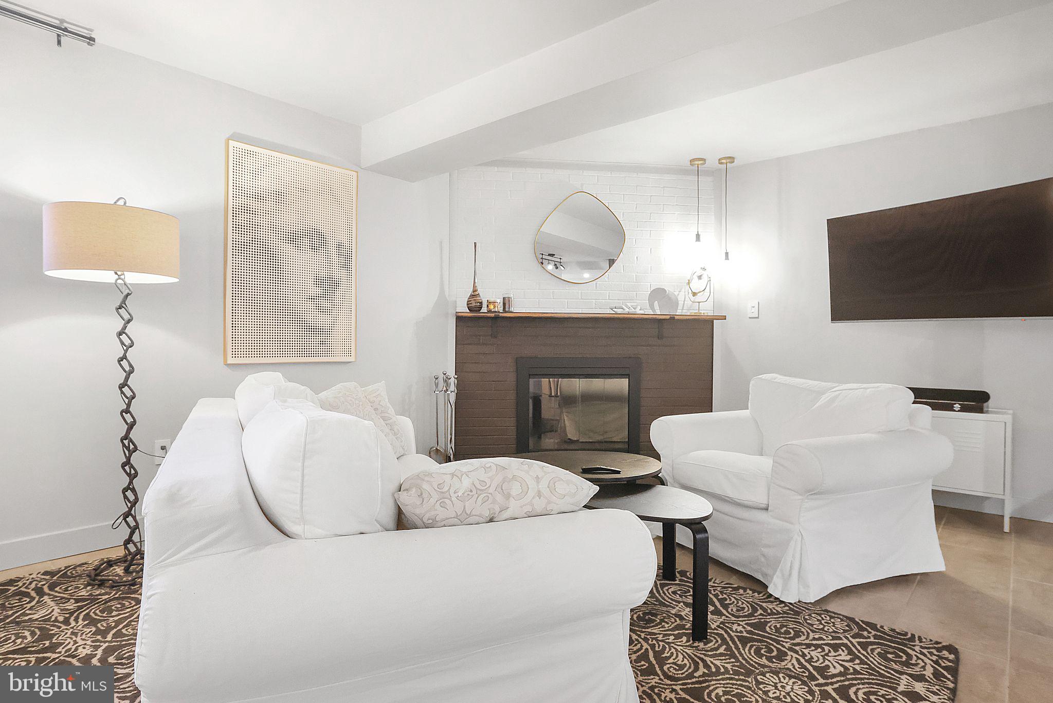 NORTHBROOK ESTATES - Residential