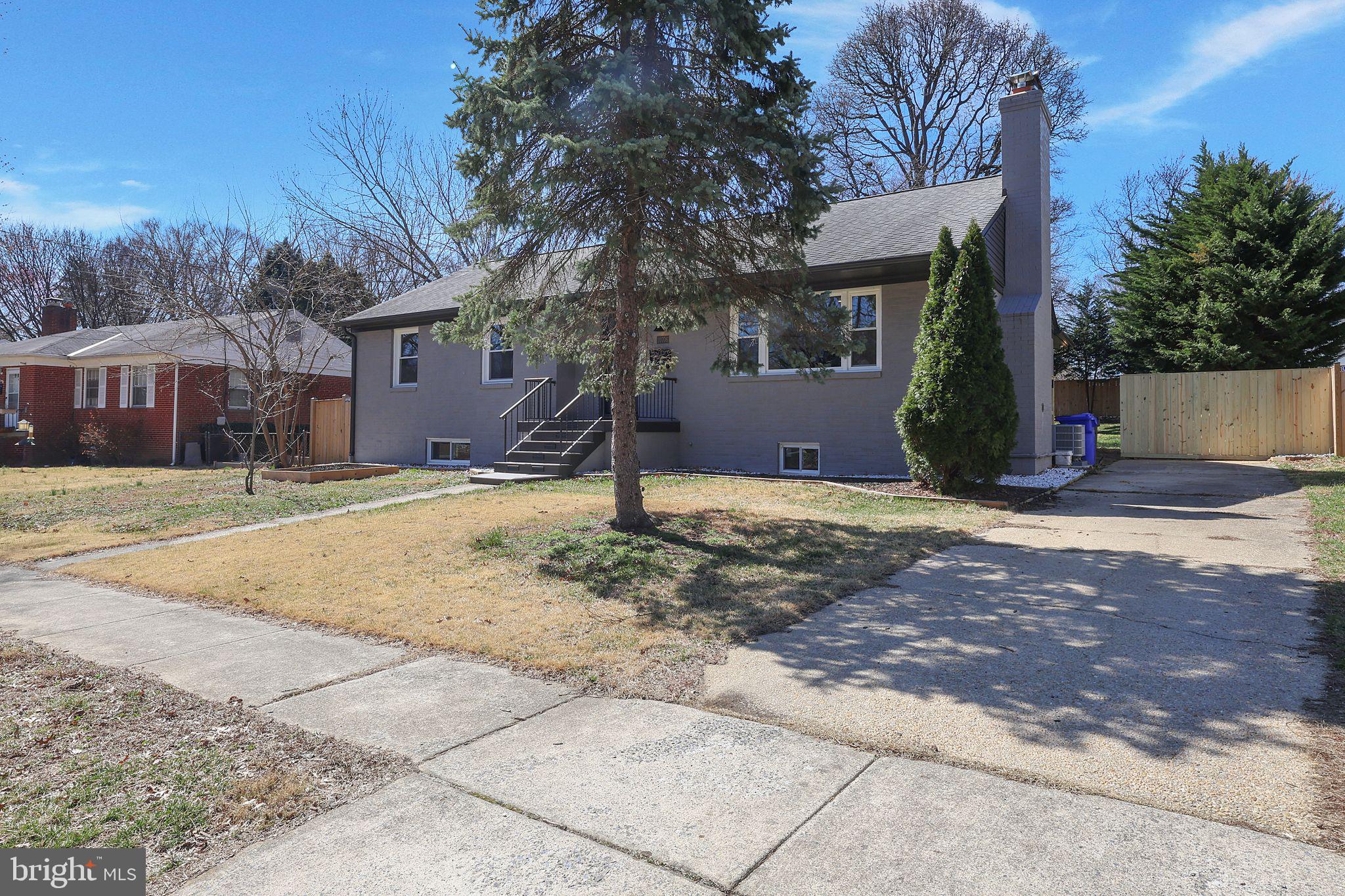 NORTHBROOK ESTATES - Residential