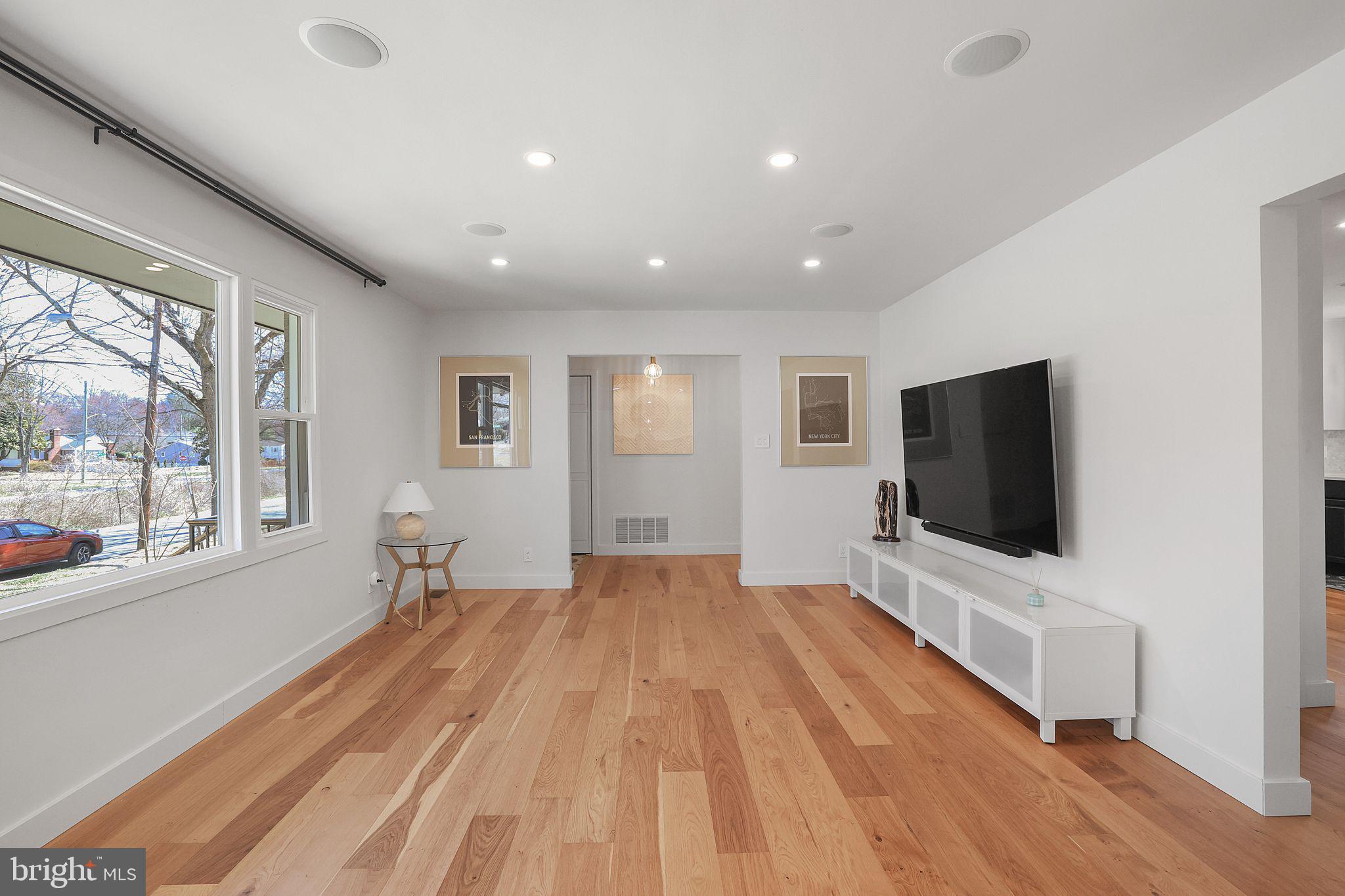 NORTHBROOK ESTATES - Residential