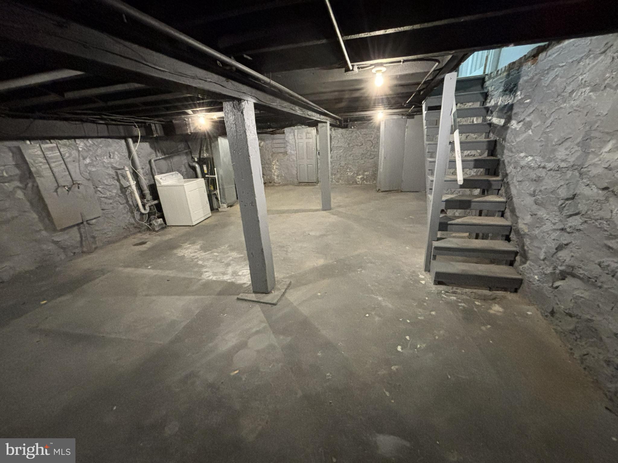 PARK CIRCLE - Residential
