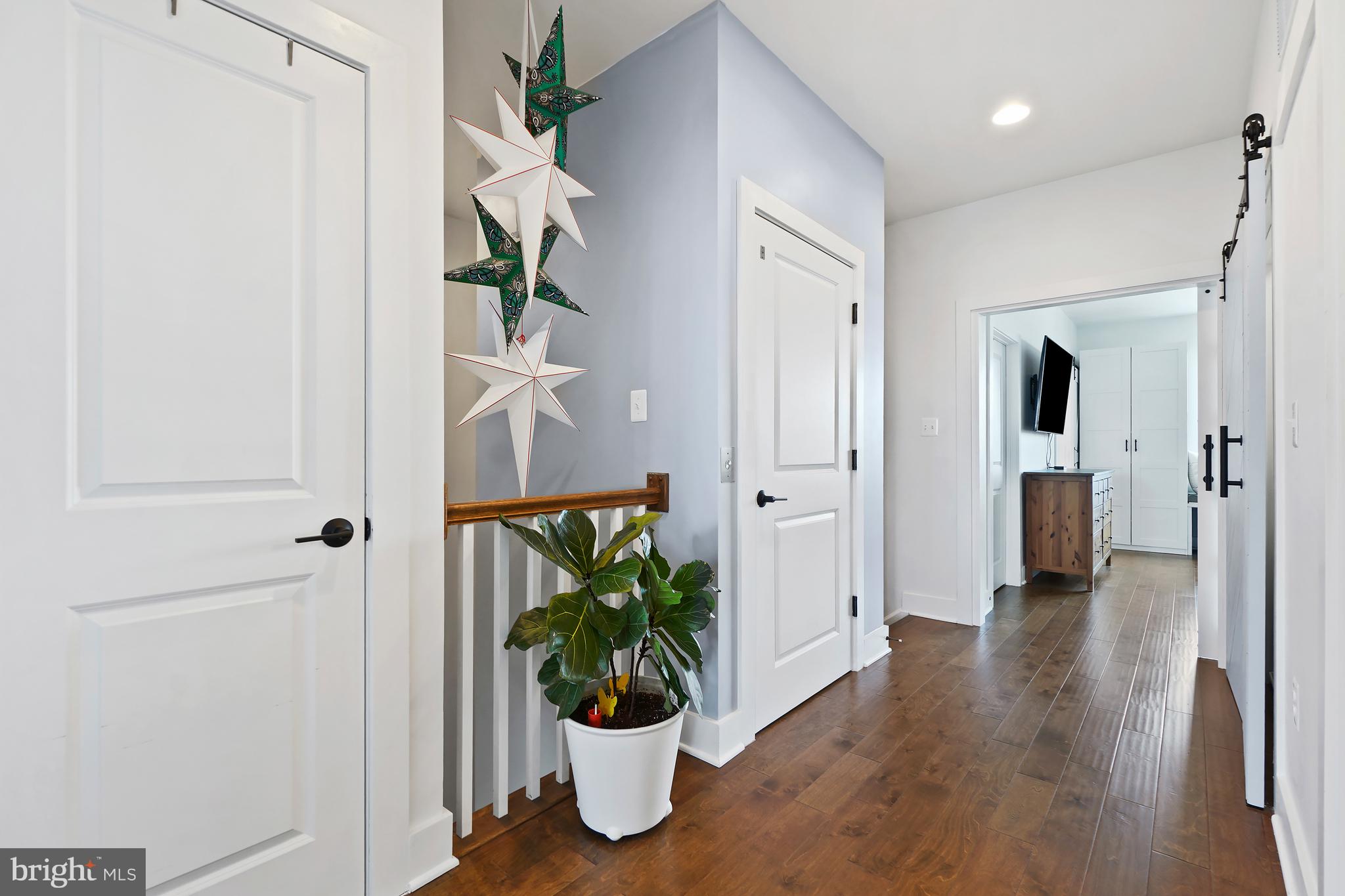 CABIN BRANCH - Residential