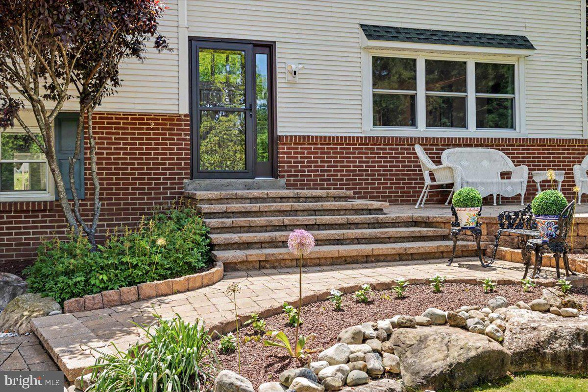 HOLLAND FARMS - Residential