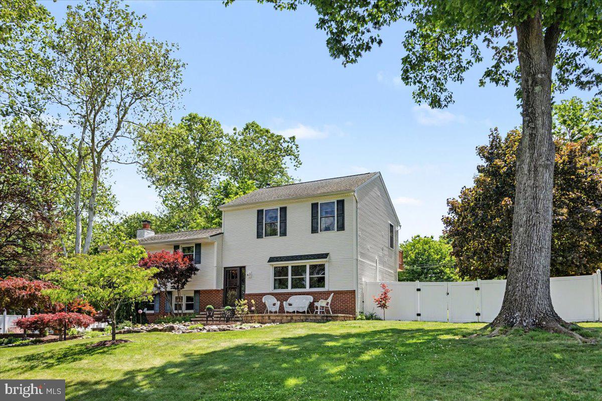 HOLLAND FARMS - Residential