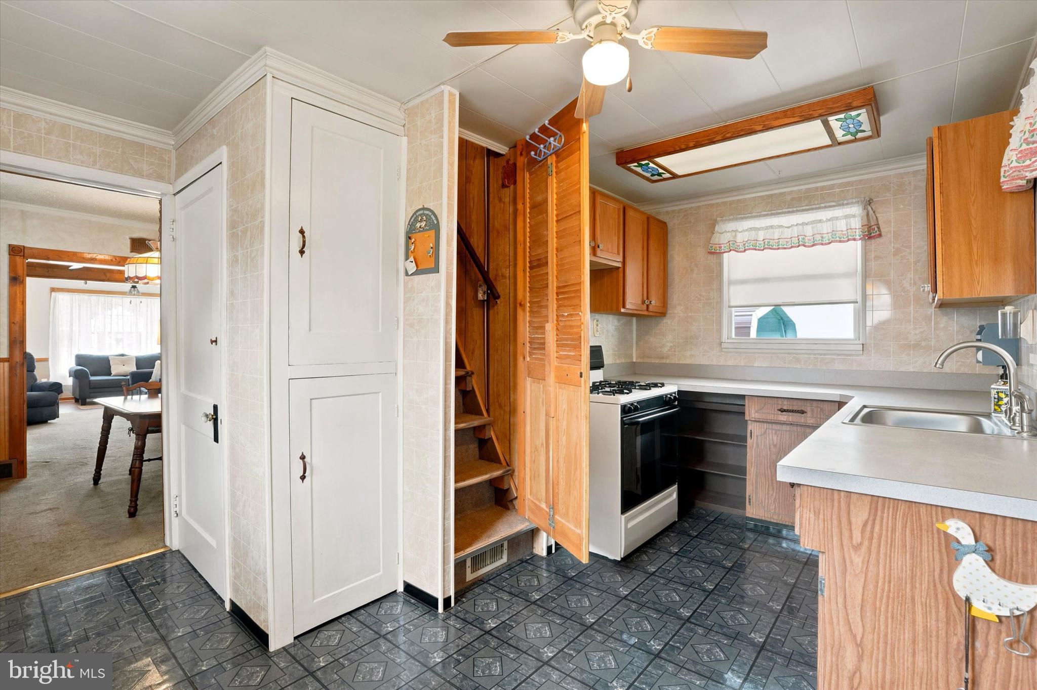 ROCKLEDGE - Residential