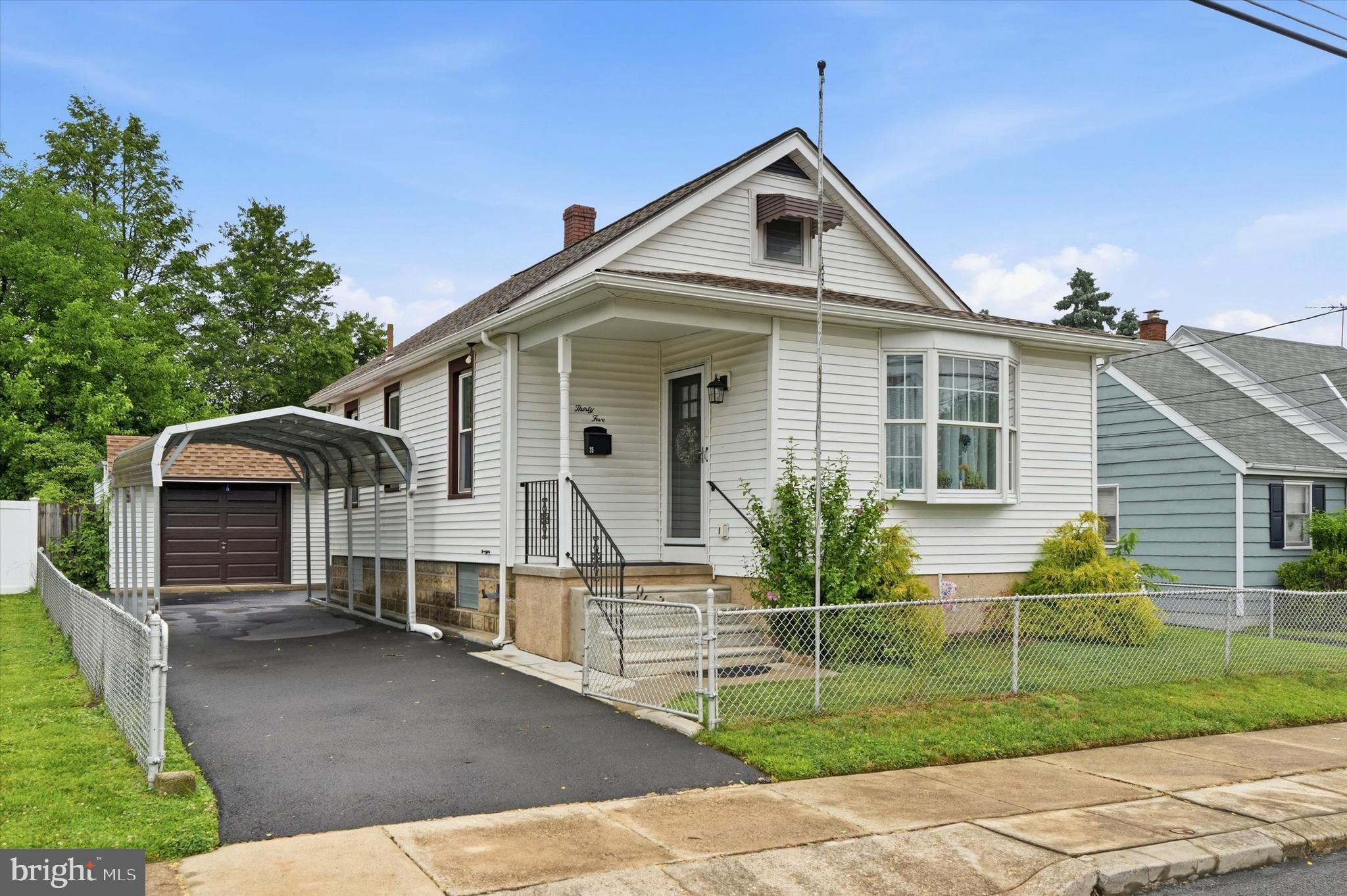 ROCKLEDGE - Residential