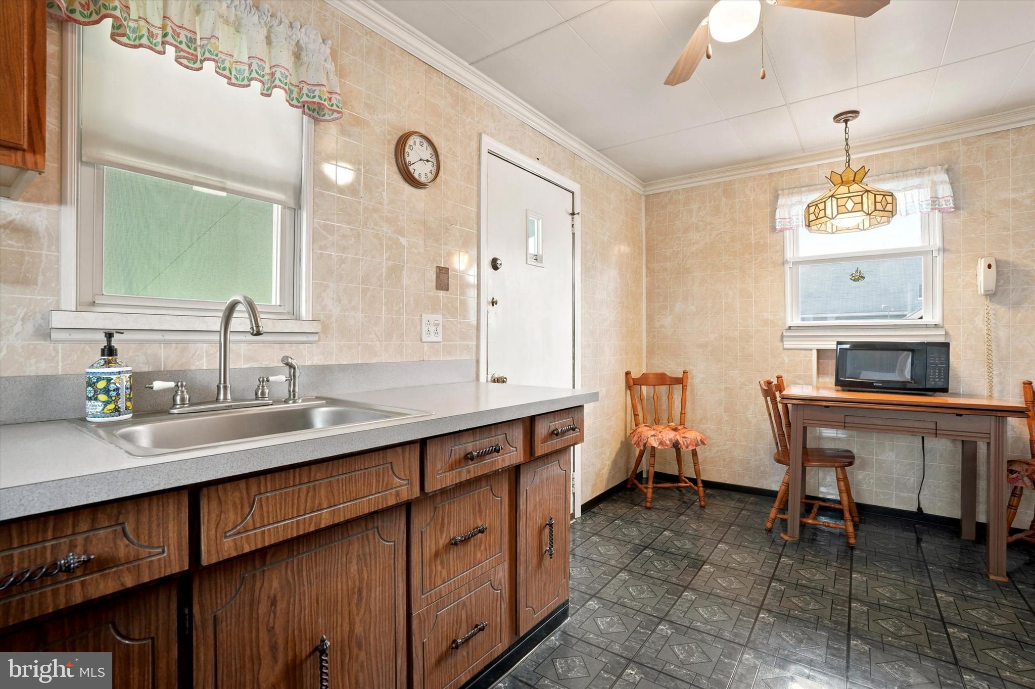 ROCKLEDGE - Residential