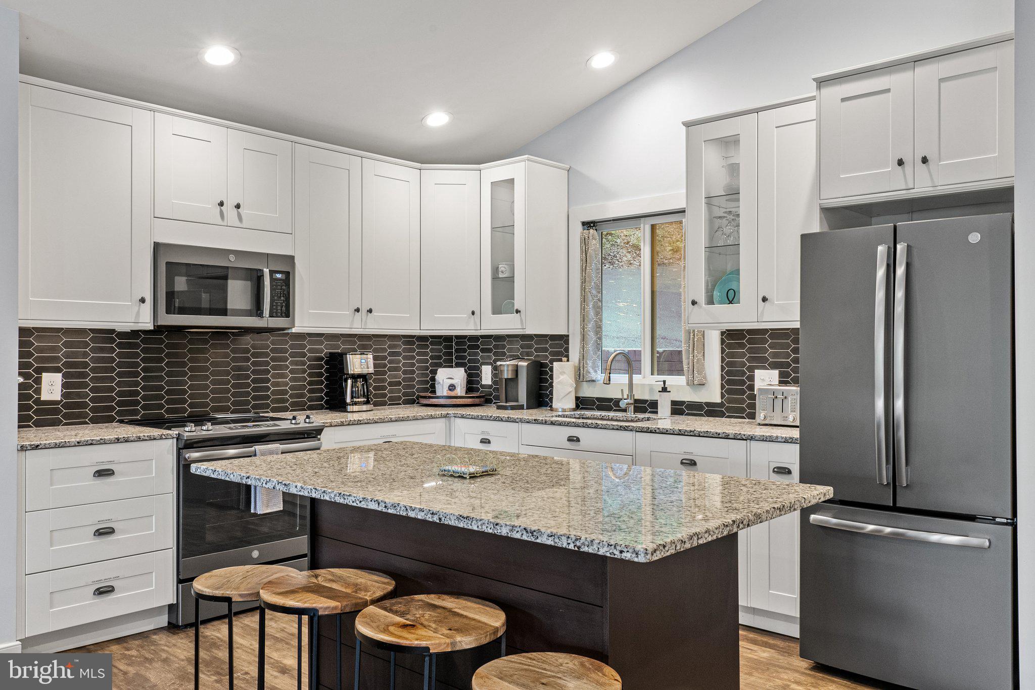 SHANNONDALE - Residential