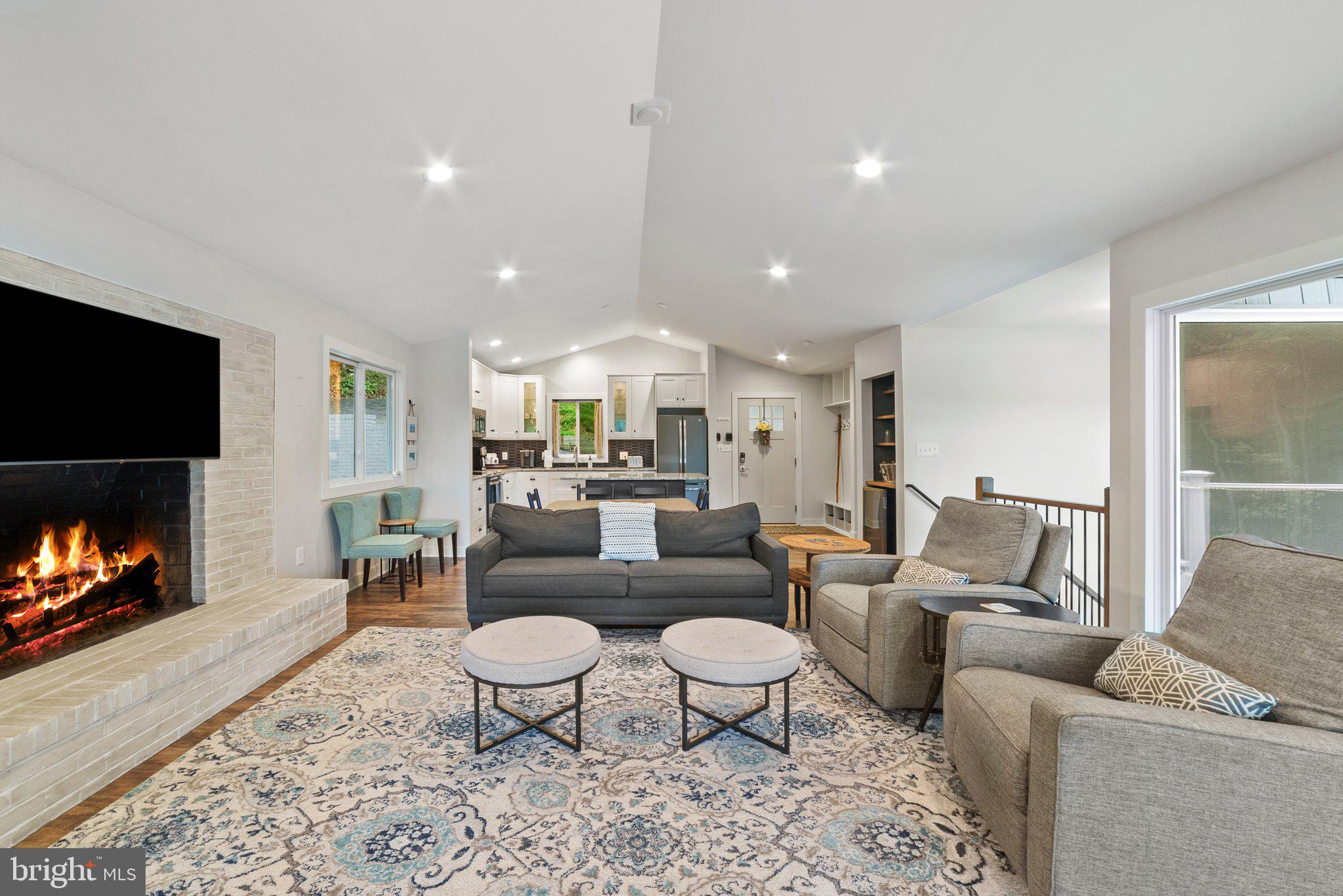 SHANNONDALE - Residential