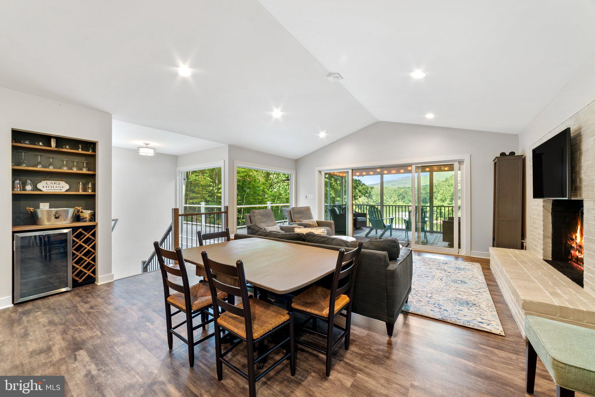 SHANNONDALE - Residential