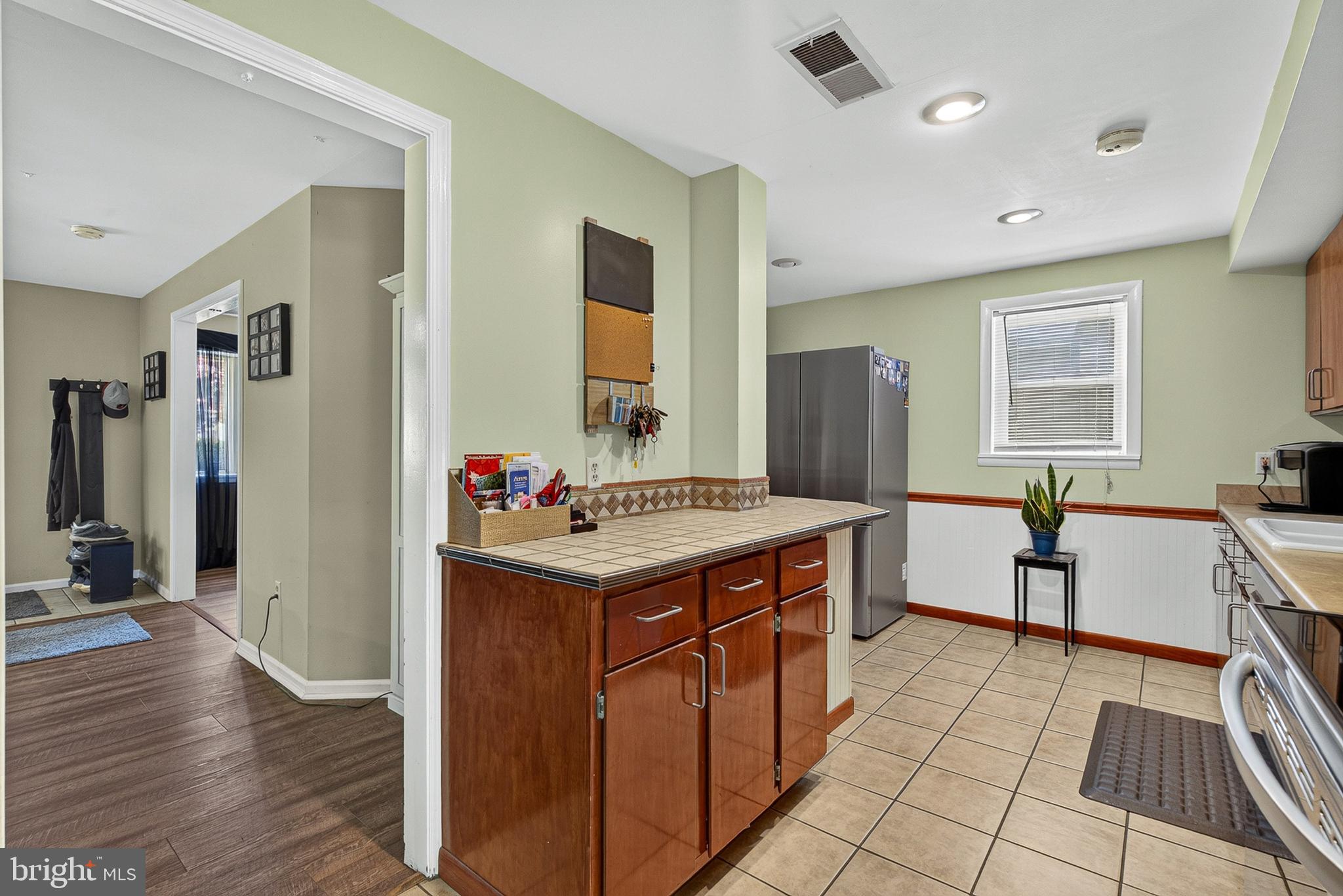 PERRYVILLE - Residential