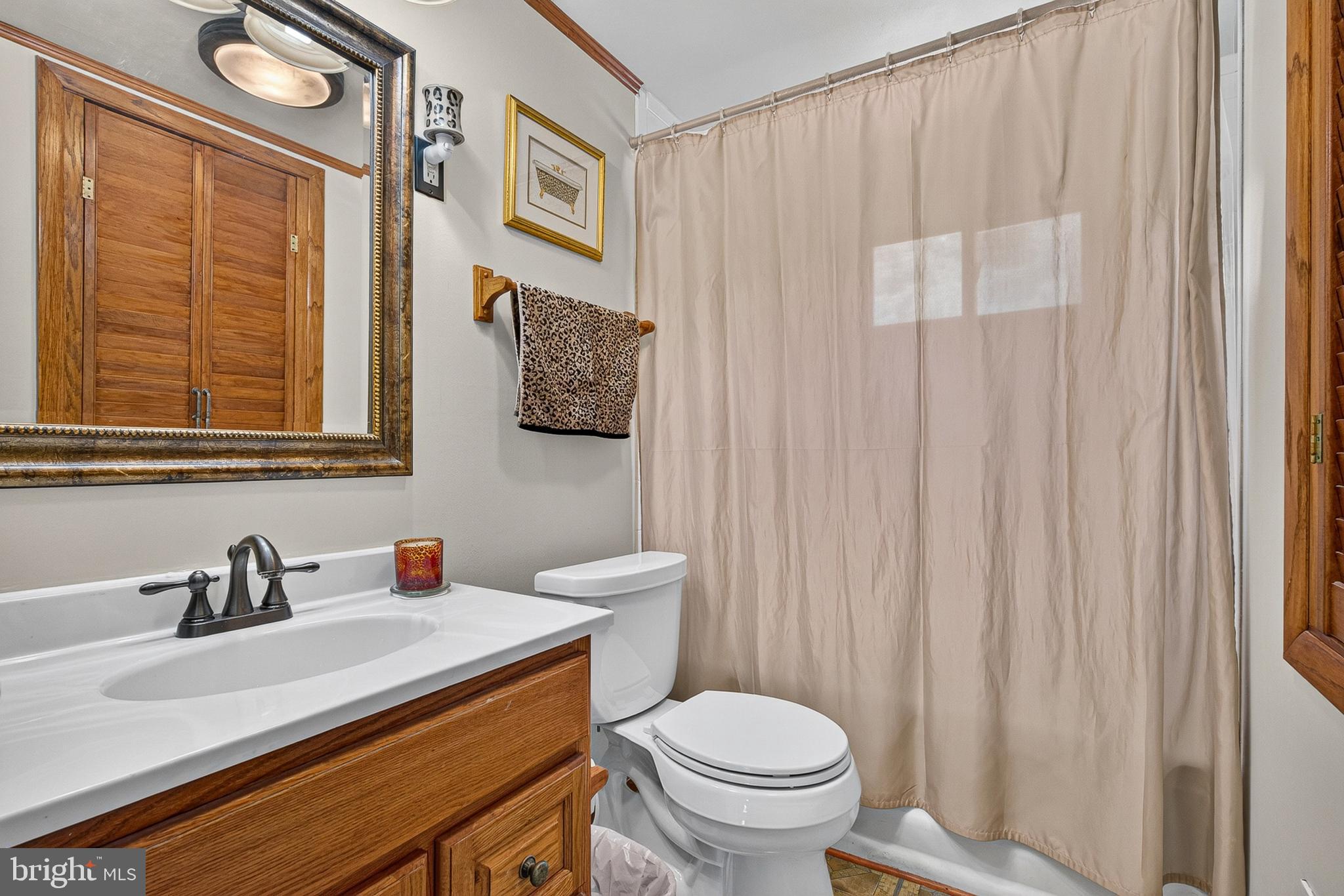PERRYVILLE - Residential