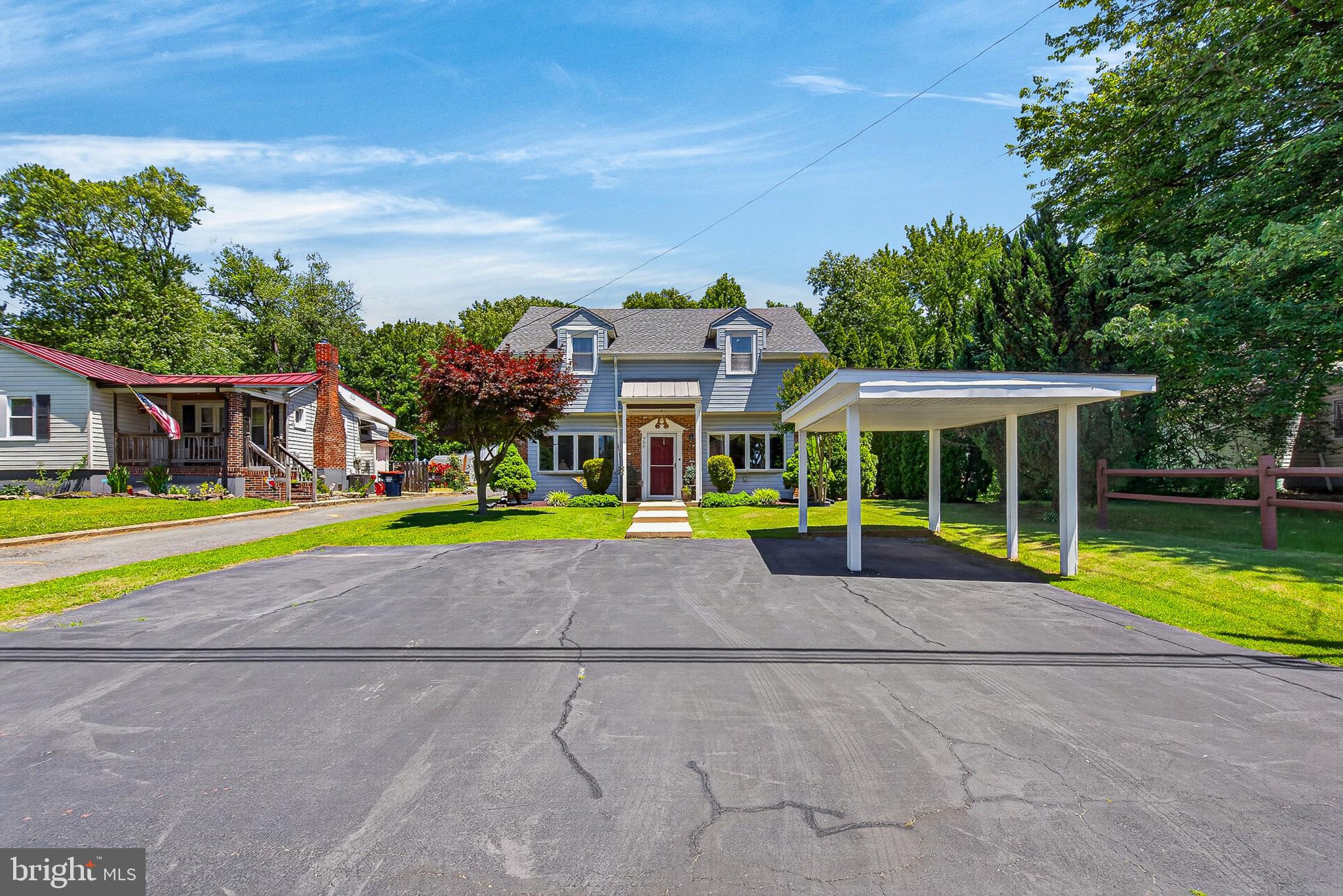 PERRYVILLE - Residential