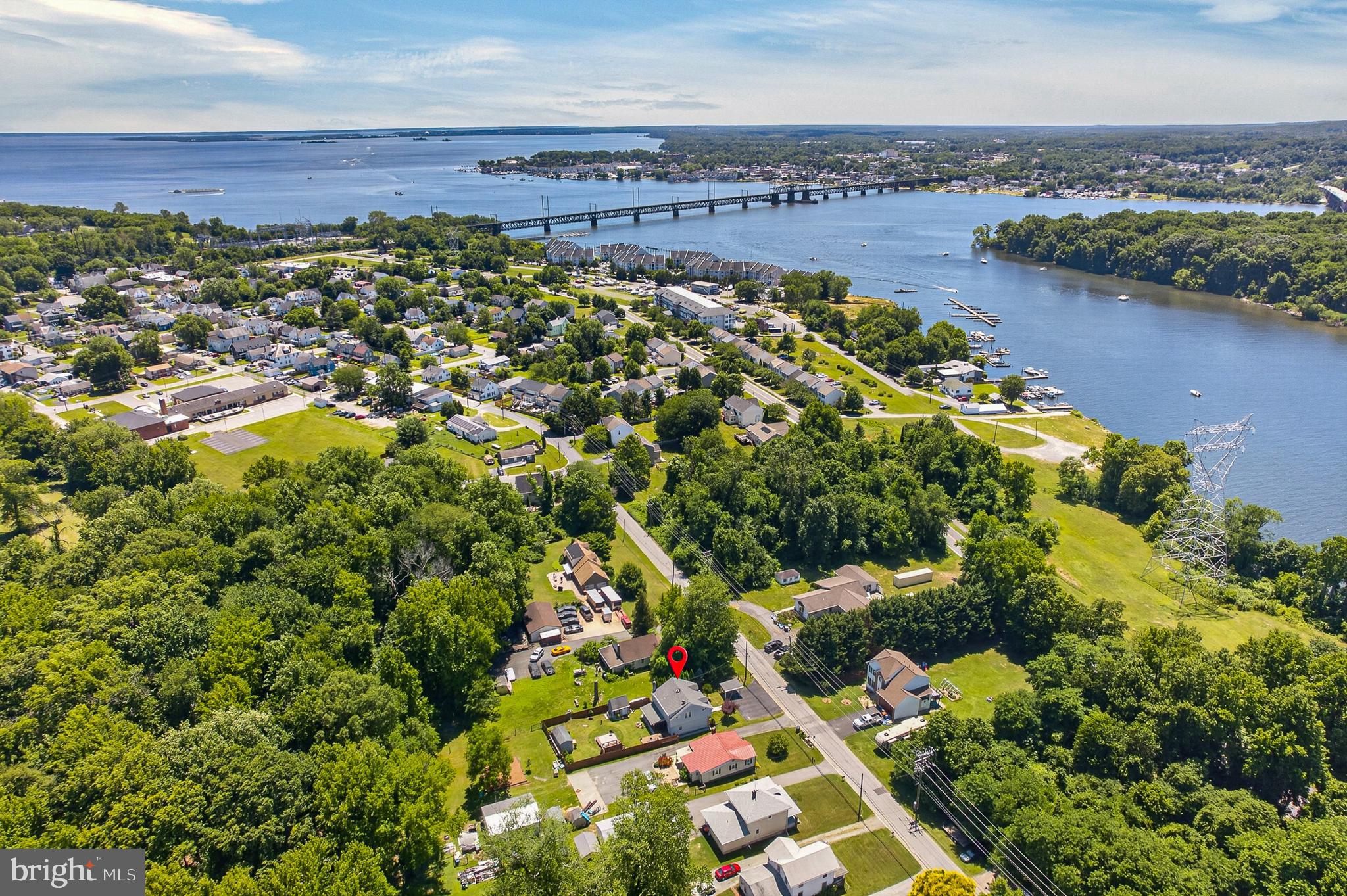 PERRYVILLE - Residential