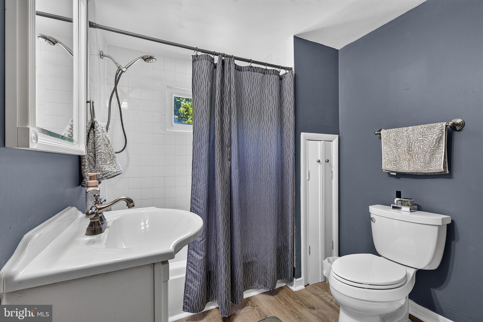 PERRYVILLE - Residential