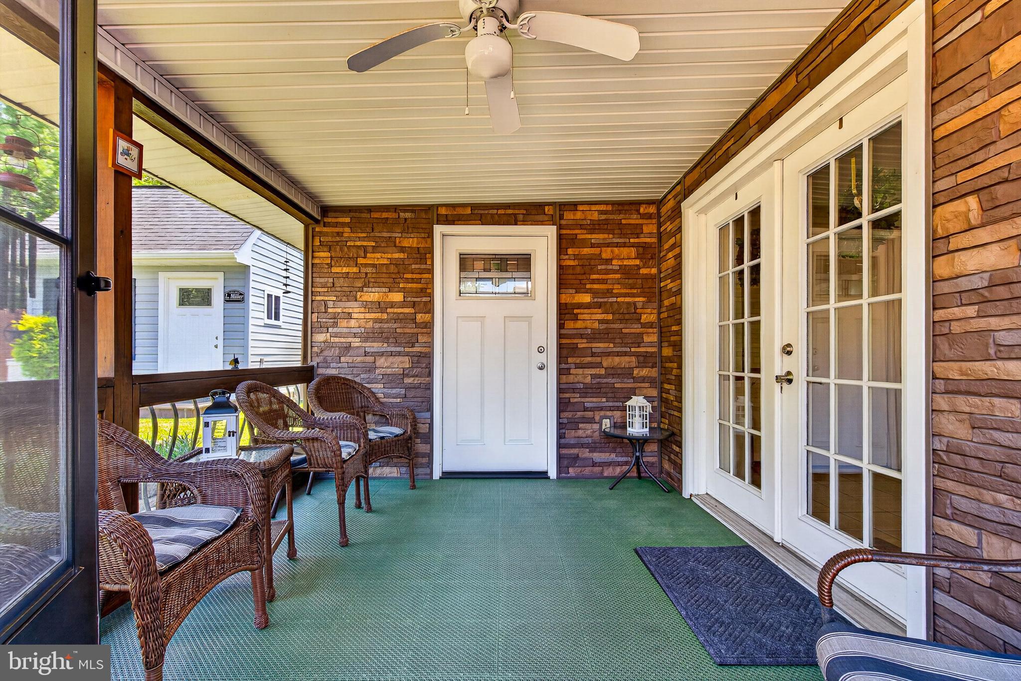 PERRYVILLE - Residential