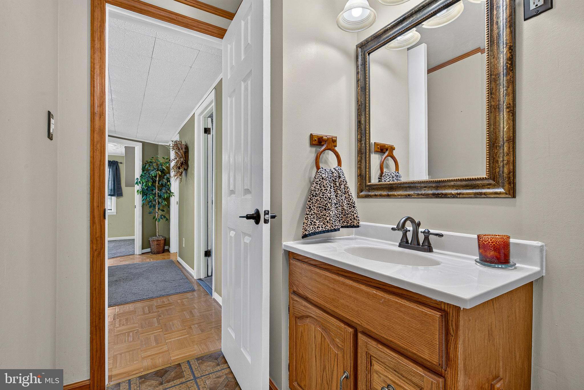 PERRYVILLE - Residential