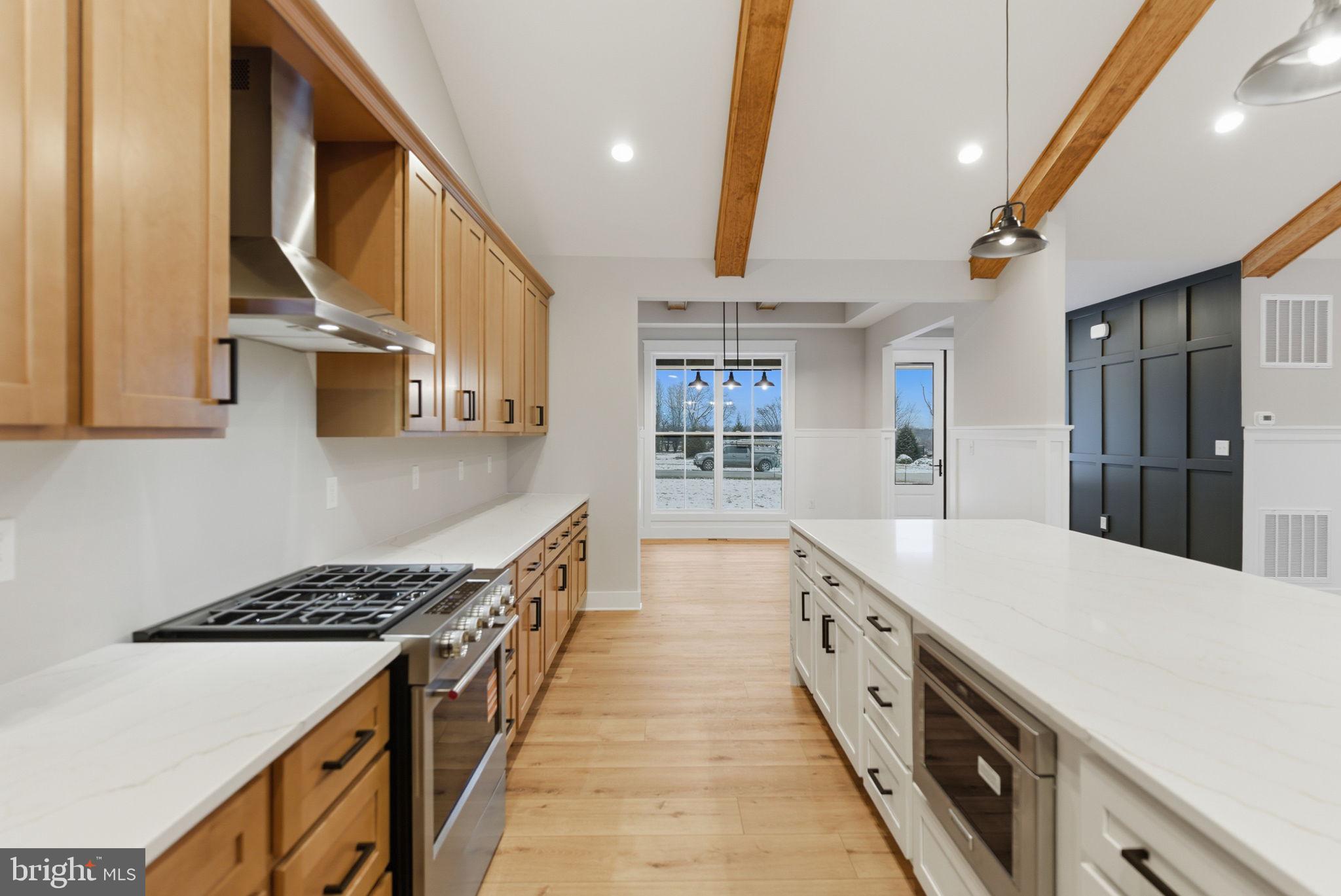 HALLMARK GLEN - Residential