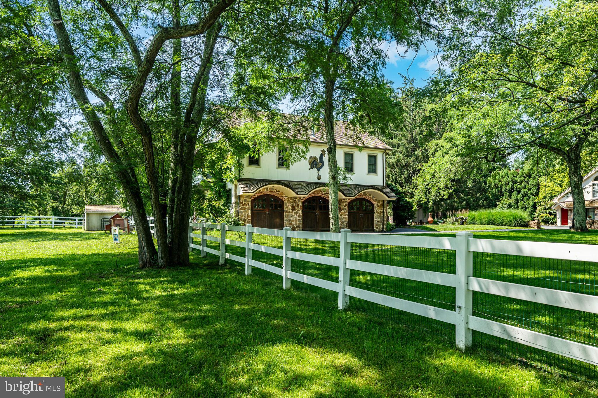 RADNOR HUNT - Residential