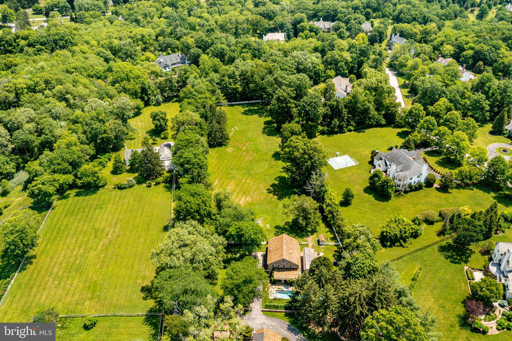 RADNOR HUNT - Residential