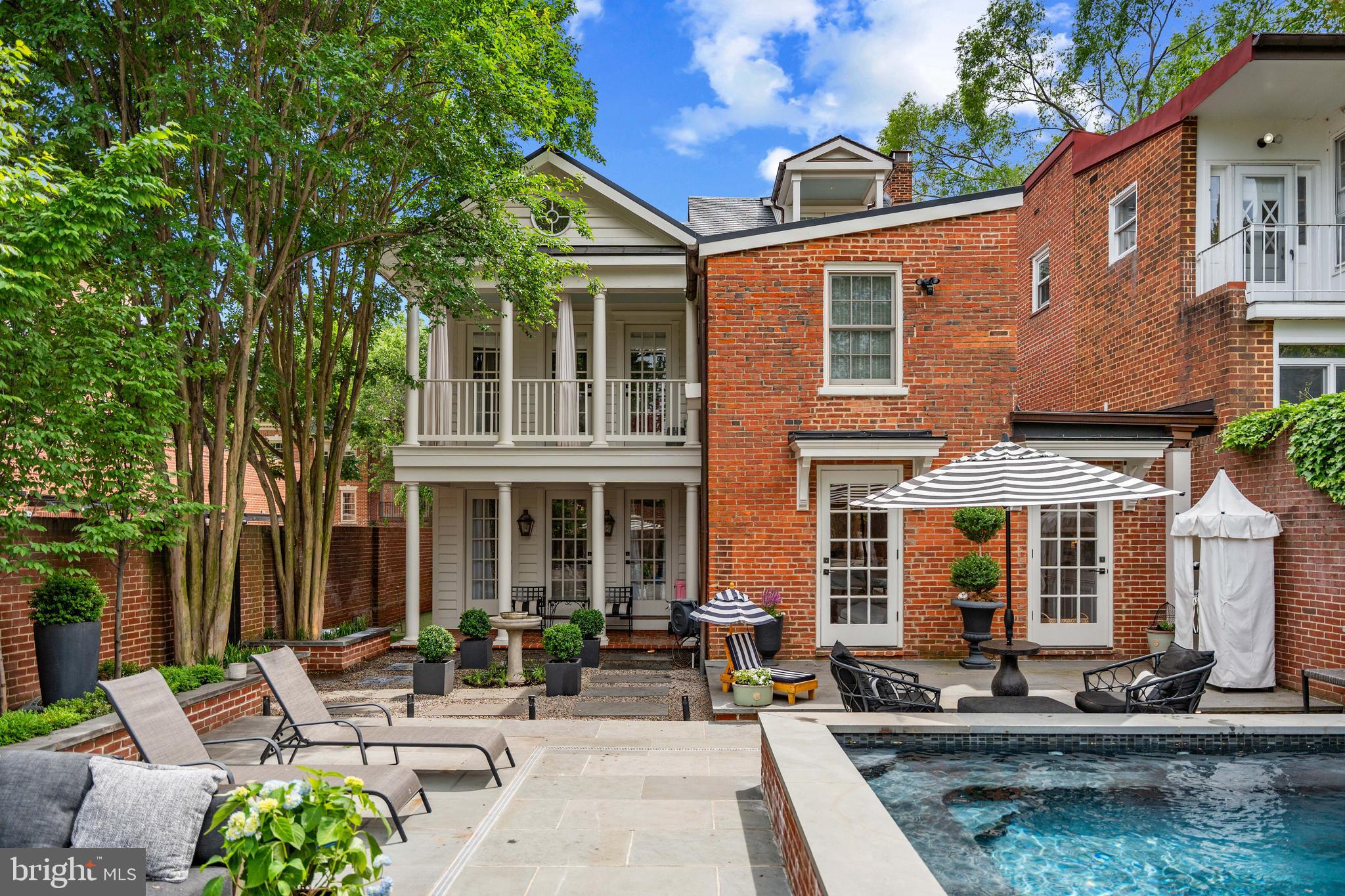 OLD TOWN - Residential