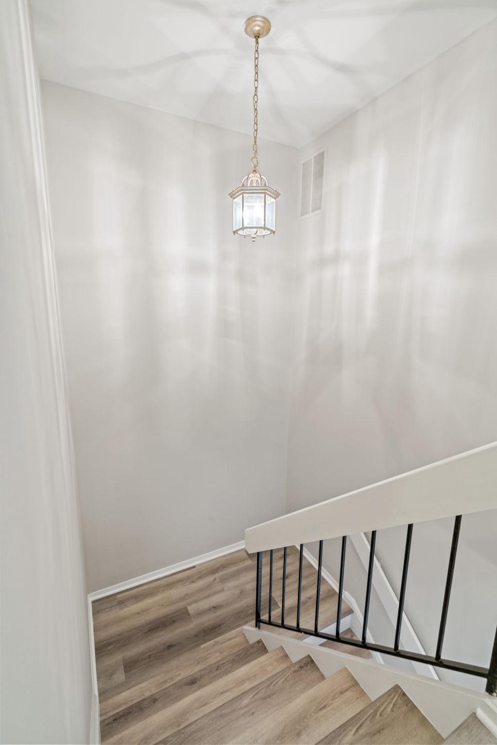 IVY OAK - Residential