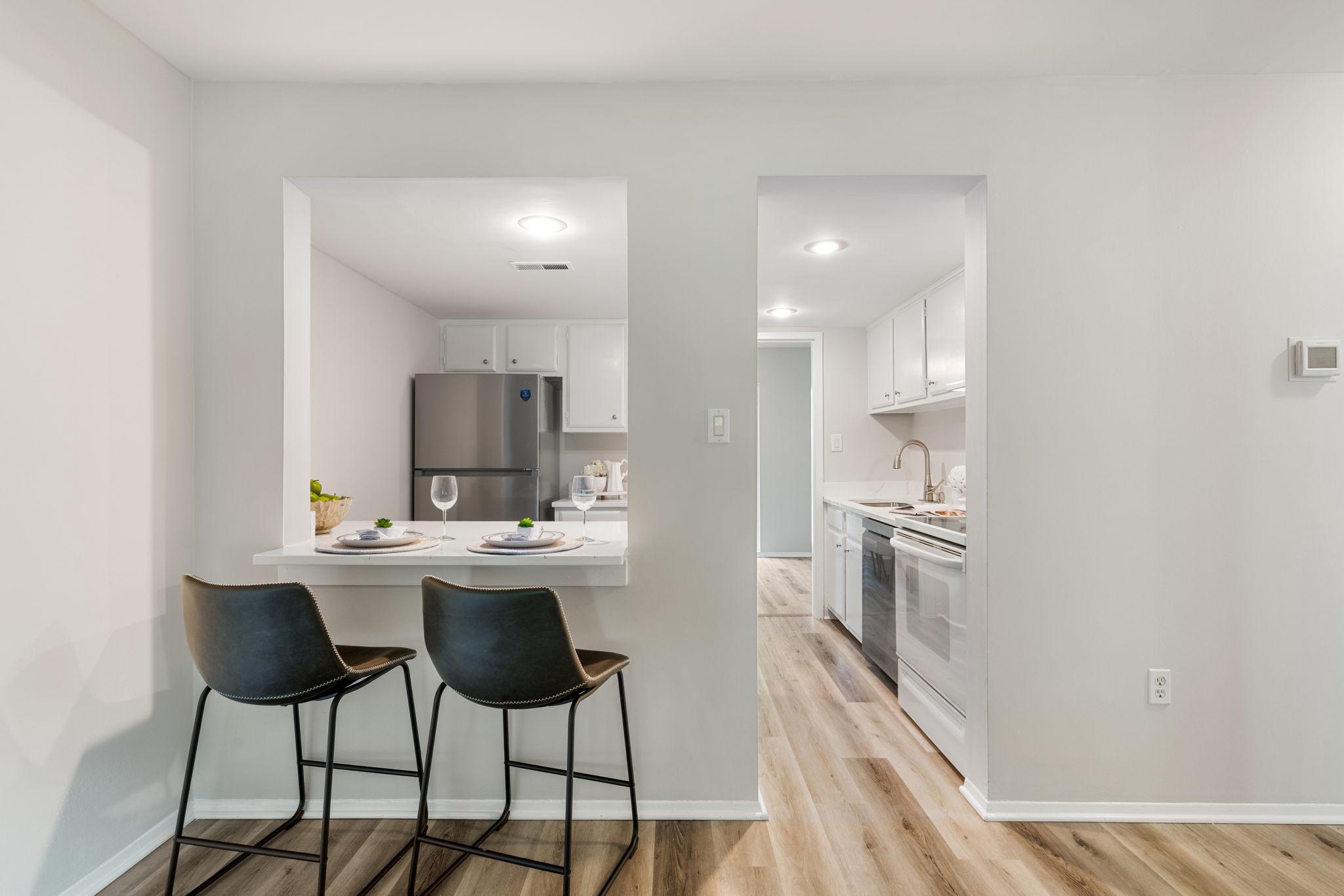 IVY OAK - Residential