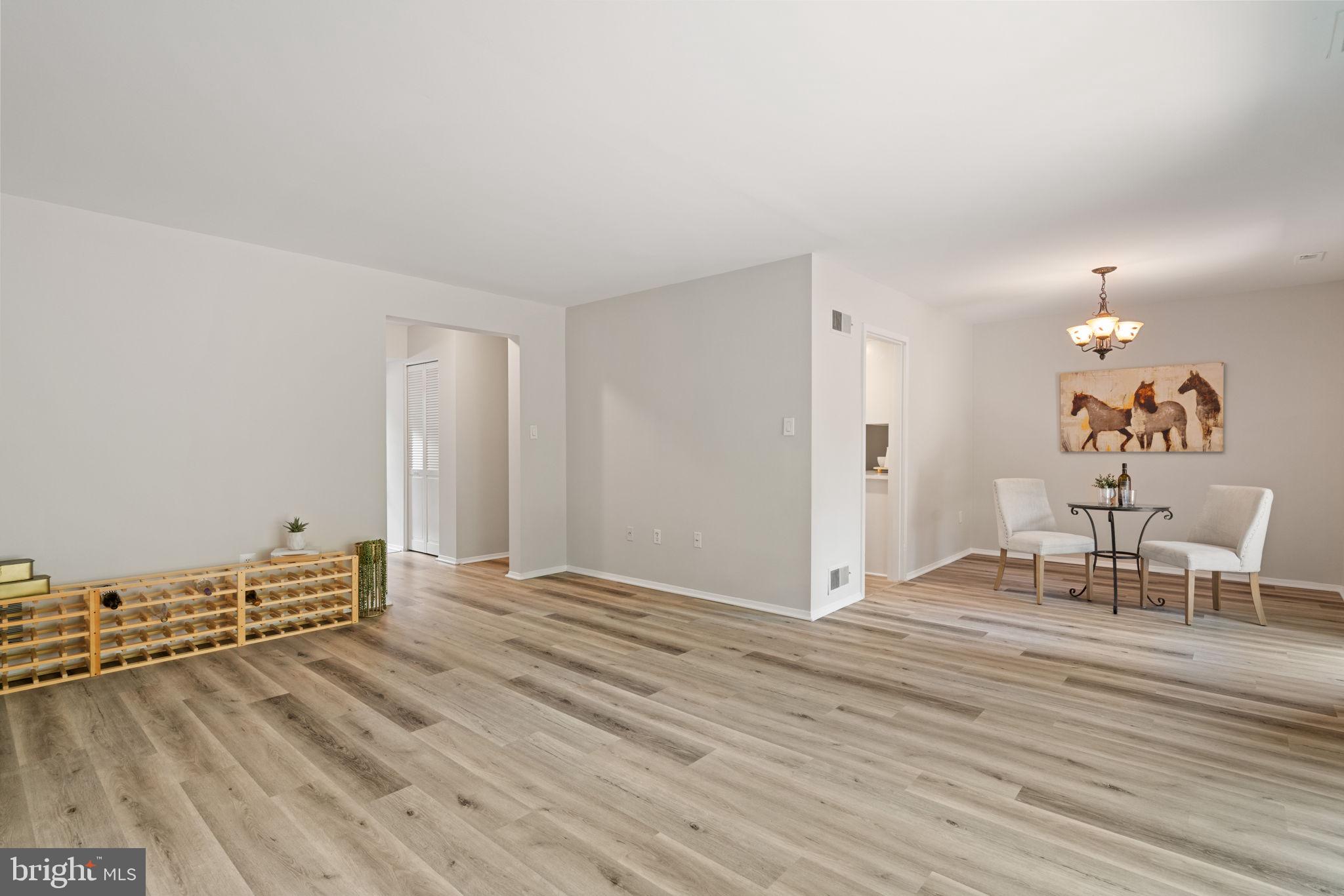 IVY OAK - Residential