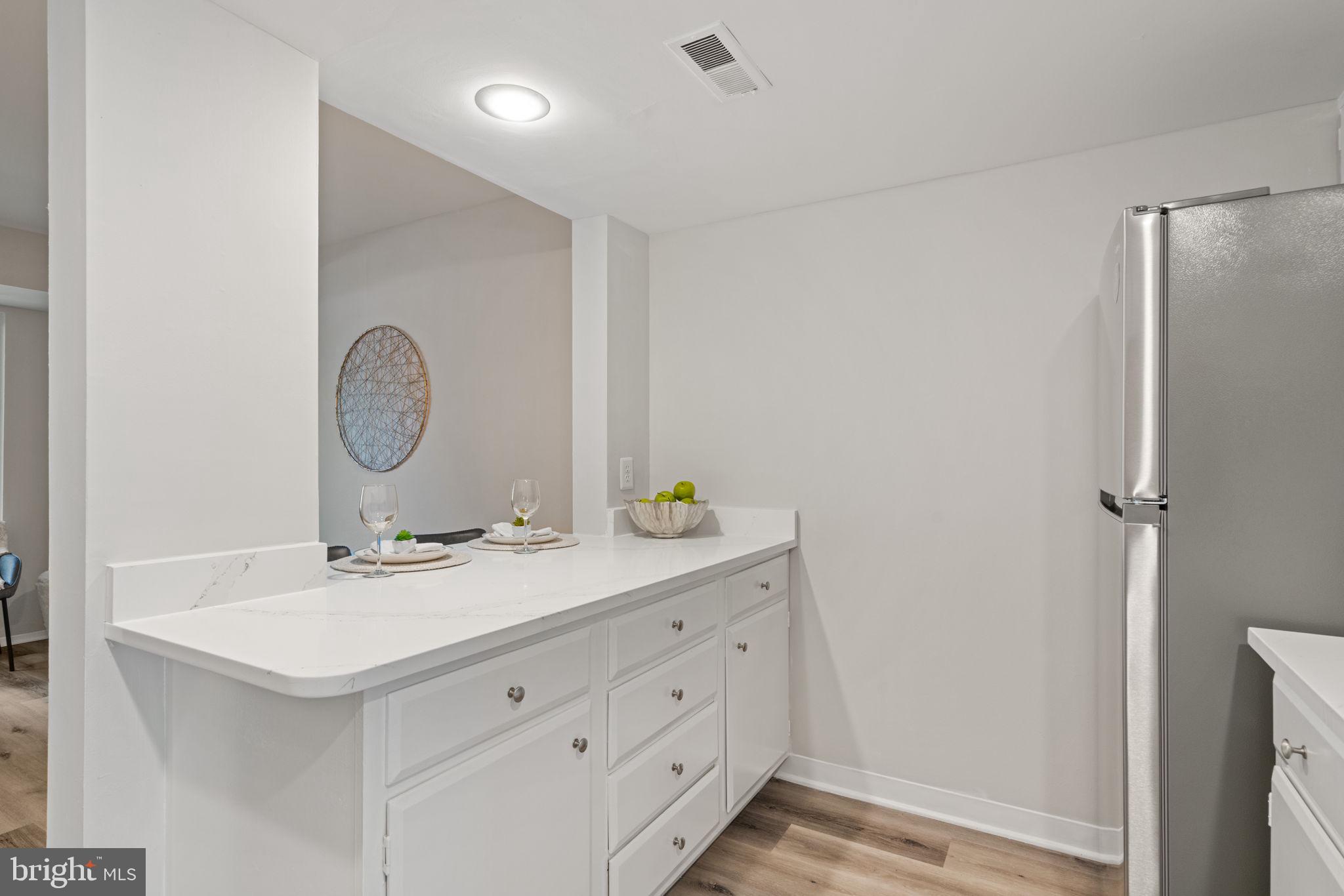 IVY OAK - Residential