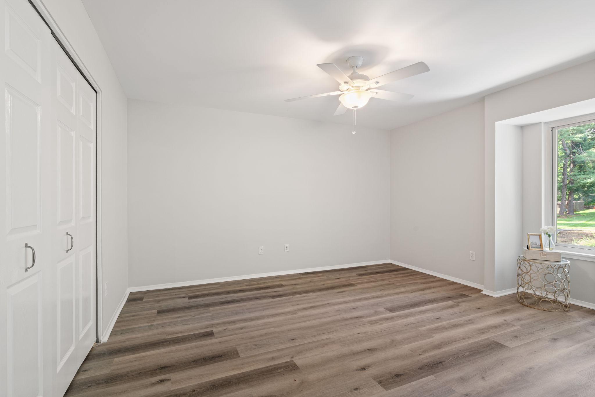 IVY OAK - Residential