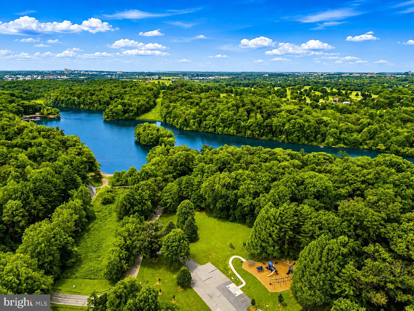 PT ROCKVILLE OUT RES. 3 - Land