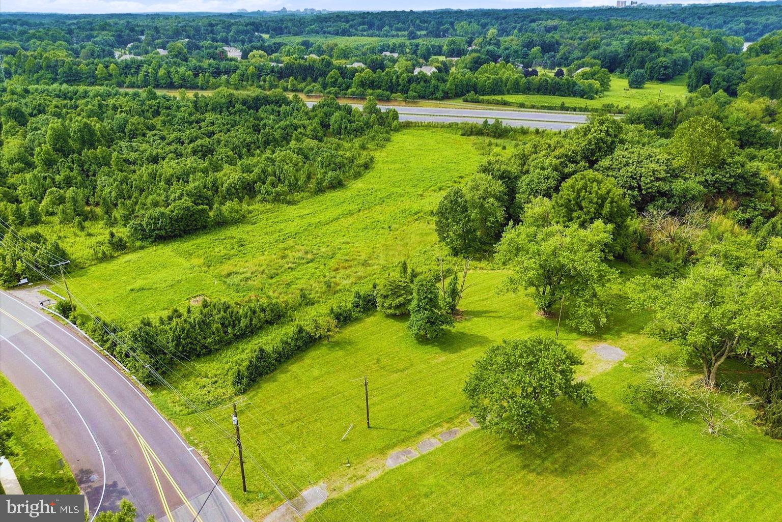 PT ROCKVILLE OUT RES. 3 - Land