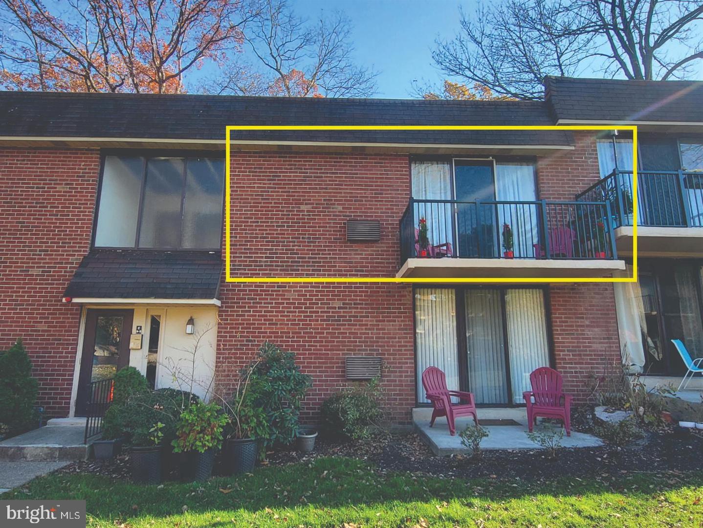CONTEMPORARY VLG - Residential Lease