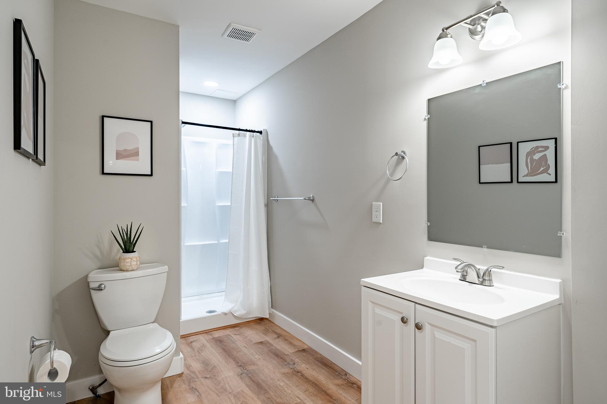 WILMINGTON - Residential Income