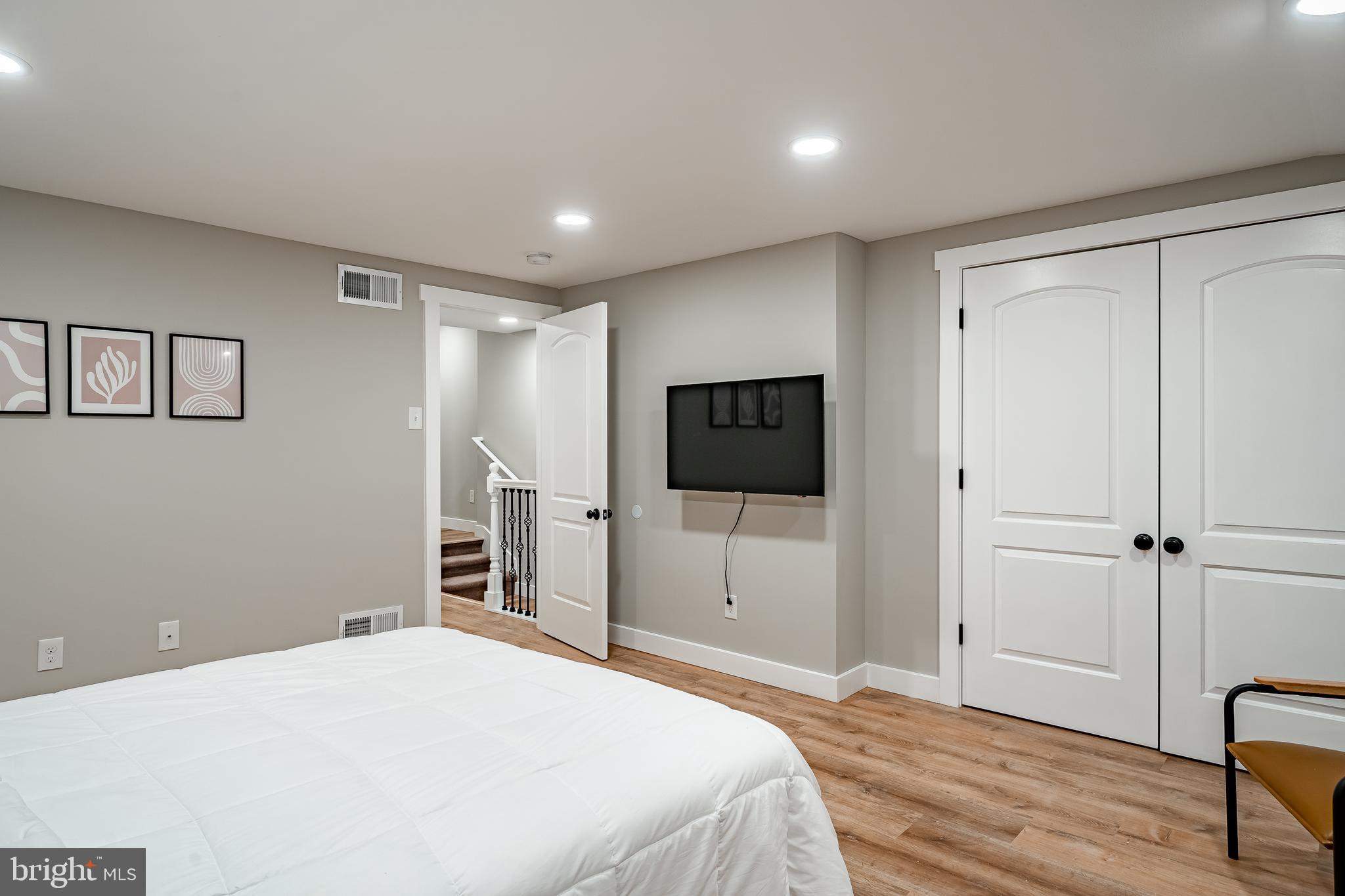 WILMINGTON - Residential Income
