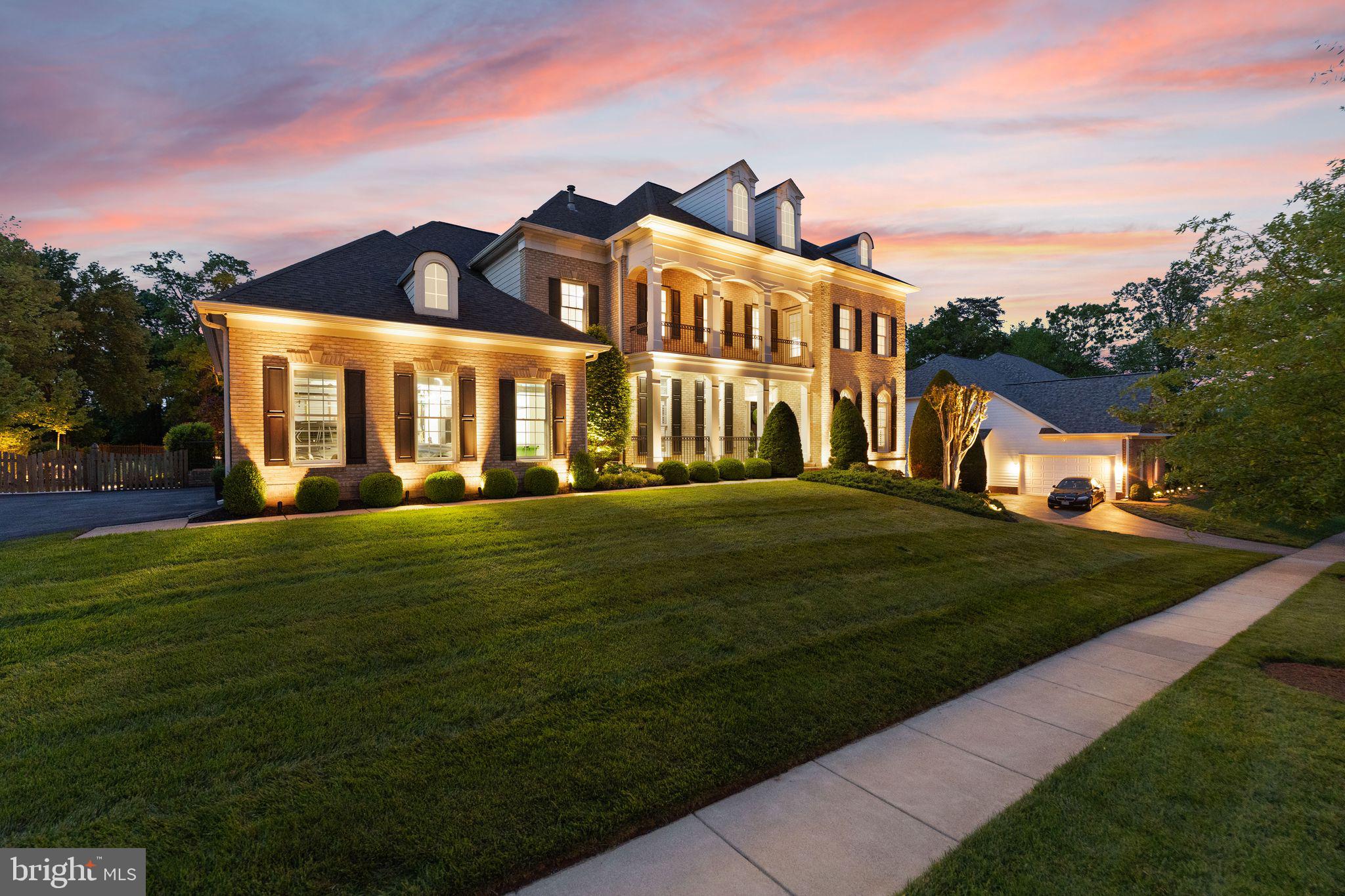 LANSDOWNE ON THE POTOMAC - Residential