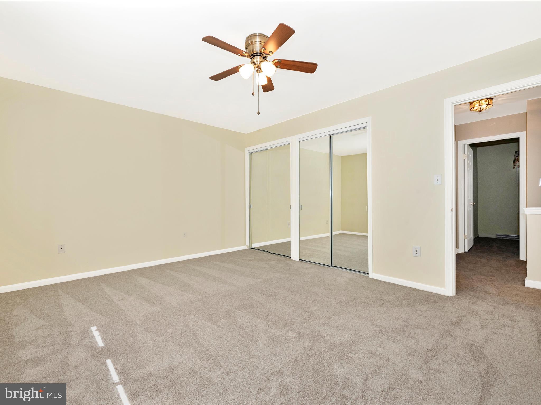 PARKSIDE - Residential
