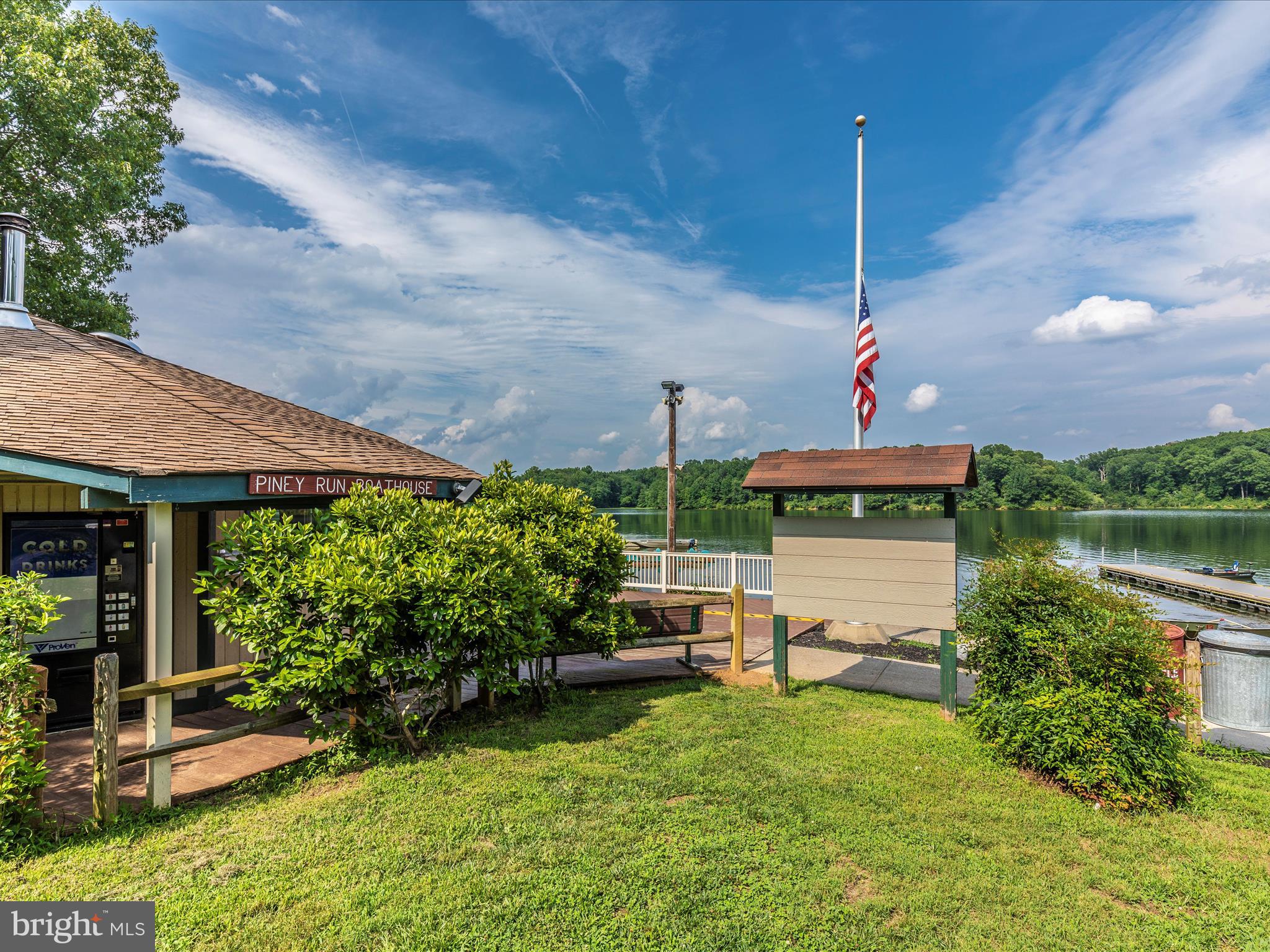 PARKSIDE - Residential