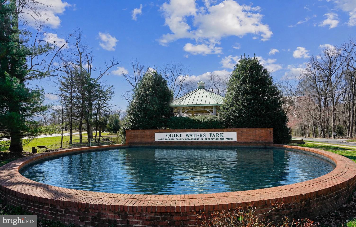 HILLSMERE SHORES - Residential