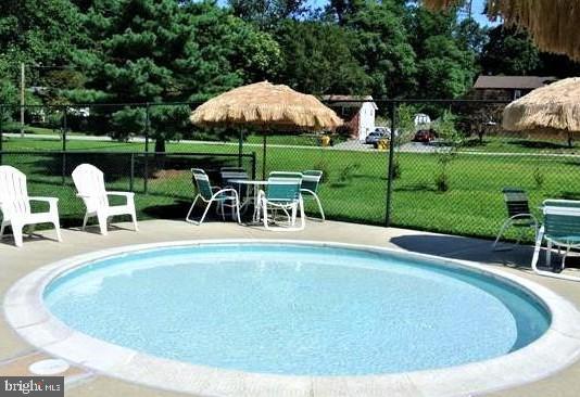 HILLSMERE SHORES - Residential