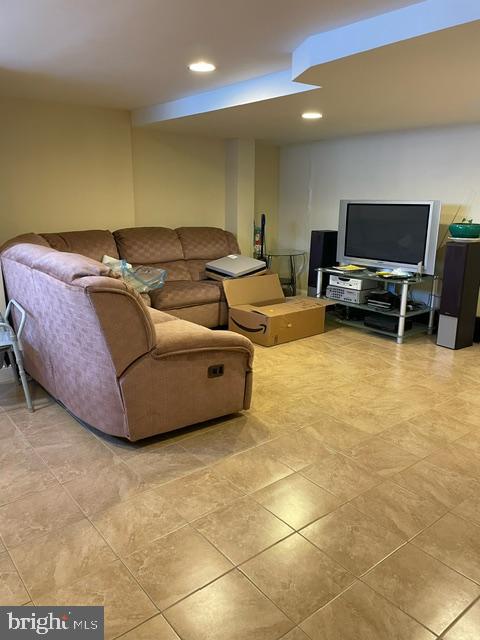 JUNIATA - Residential