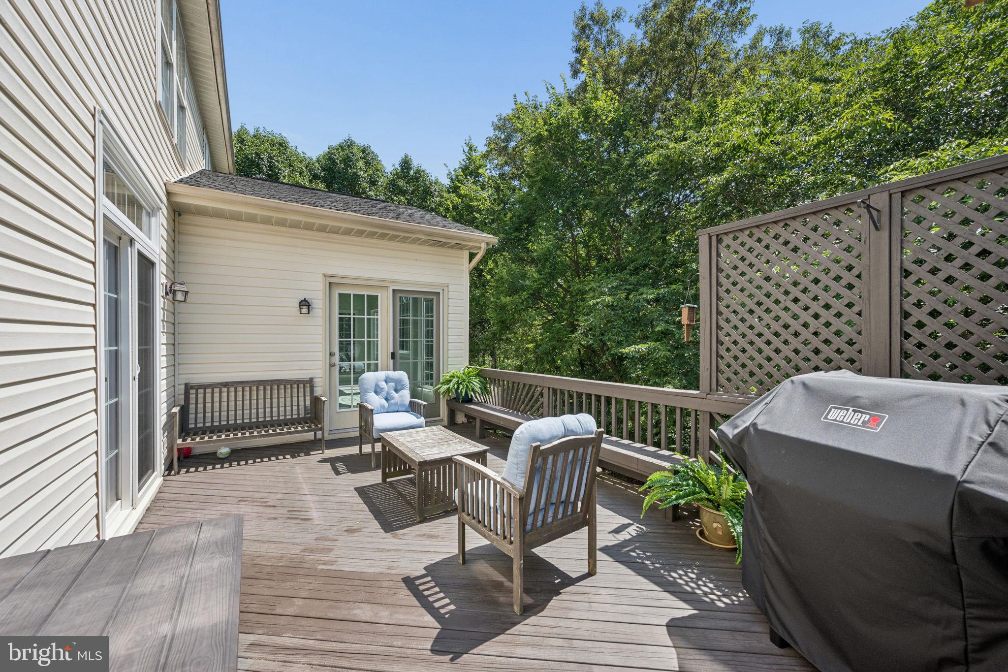 HUNTERS RUN - Residential