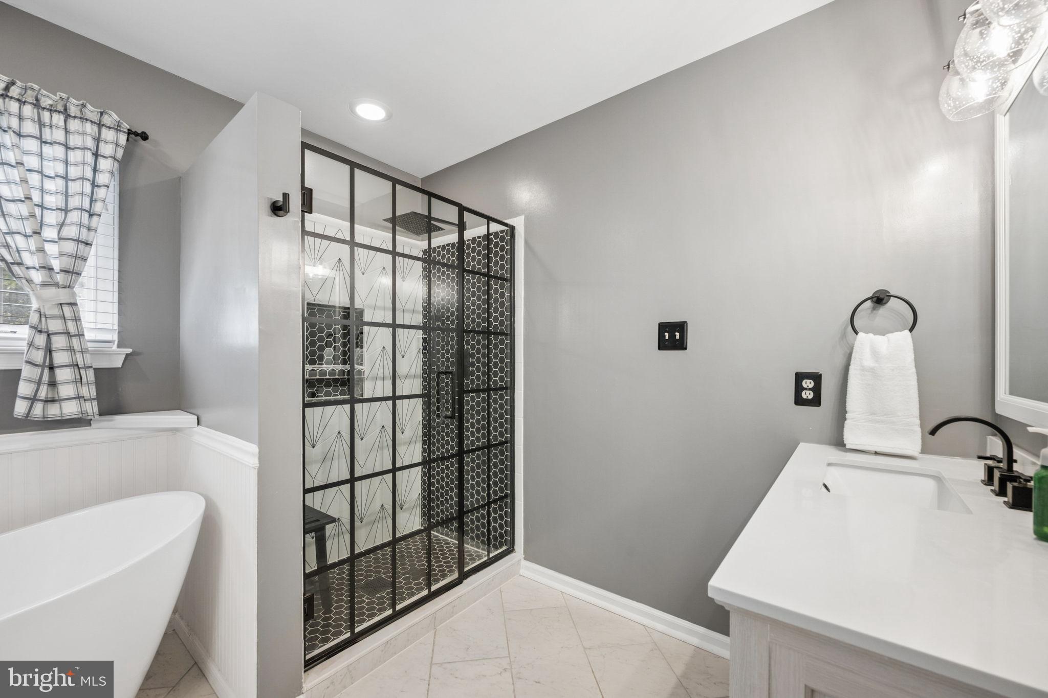 HUNTERS RUN - Residential